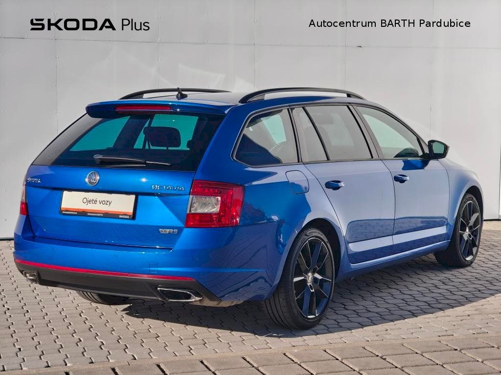 Škoda Octavia, Combi RS / 2,0 TSI / 162 kW / - fotka 2