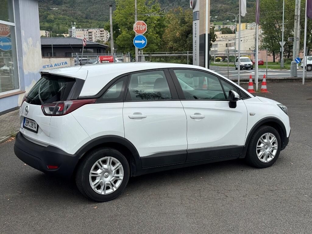 Opel Crossland X, 1,2T (83k) 5MT - fotka 6