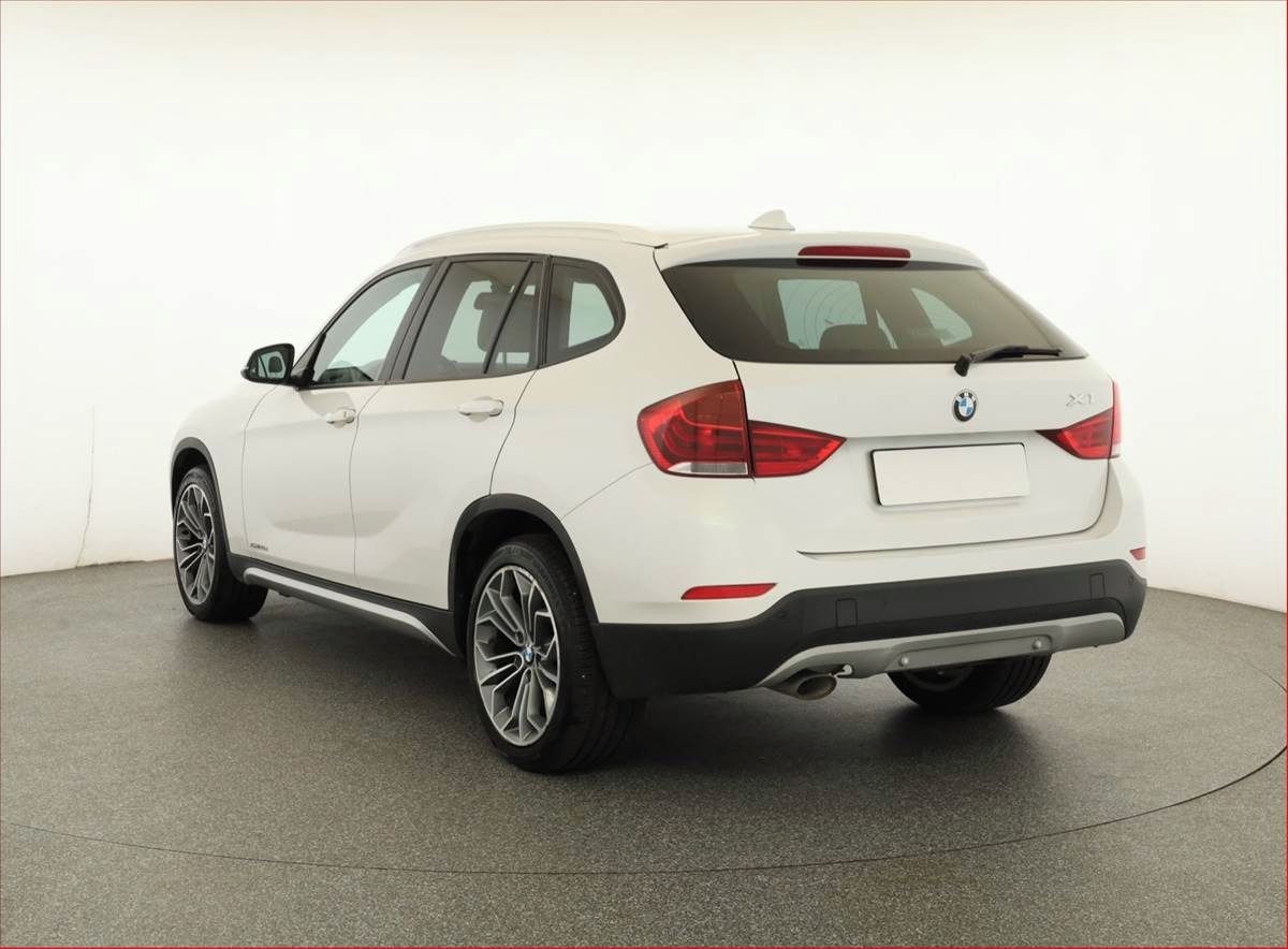 BMW X1, BMW X1 XDRIVE 20D - fotka 3