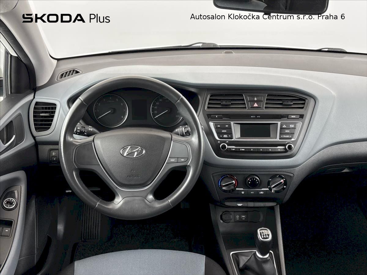 Hyundai i20, 1,2i55 kW - fotka 5