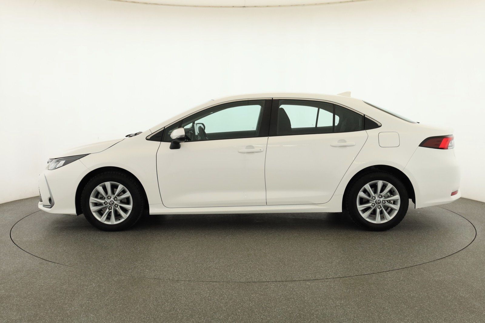 Toyota Corolla, 1.5 VVT-i, Serv.kniha - fotka 3