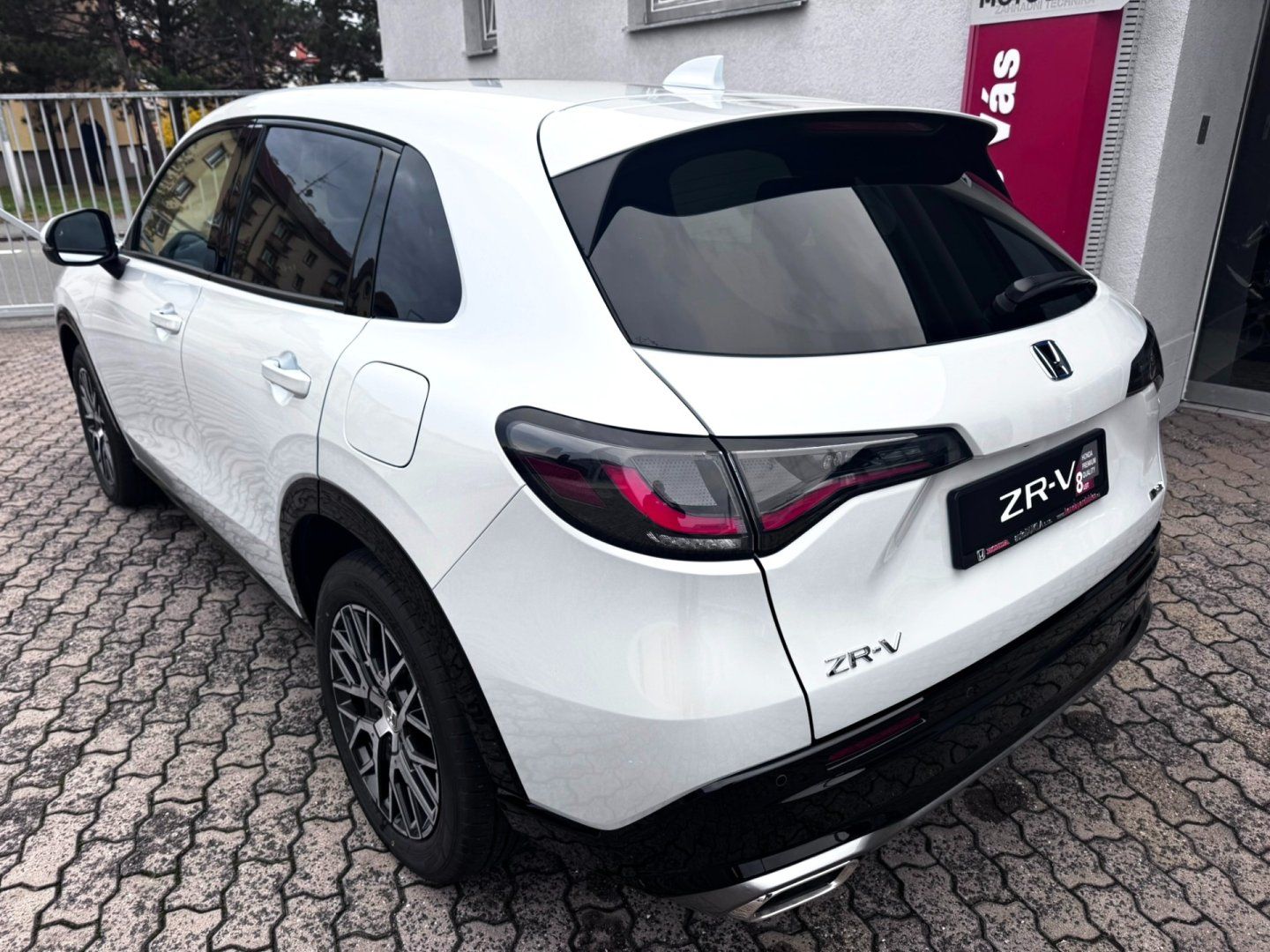 Honda ZR-V, 2.0e:HEV 135kW ADVANCE TOP - fotka 5