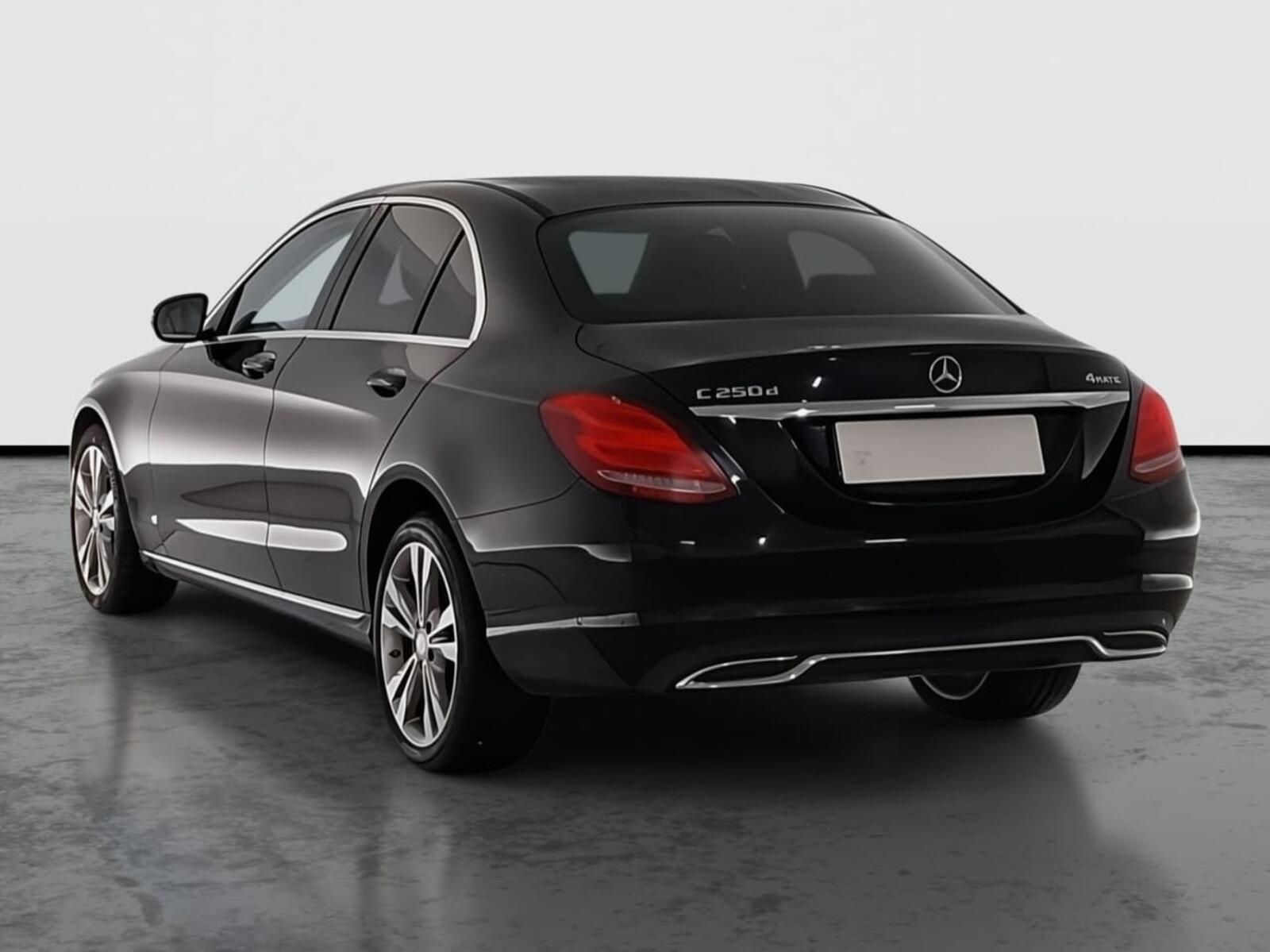 Mercedes-Benz Třídy C, 250 d 4MATIC, 4X4, Automat - fotka 4