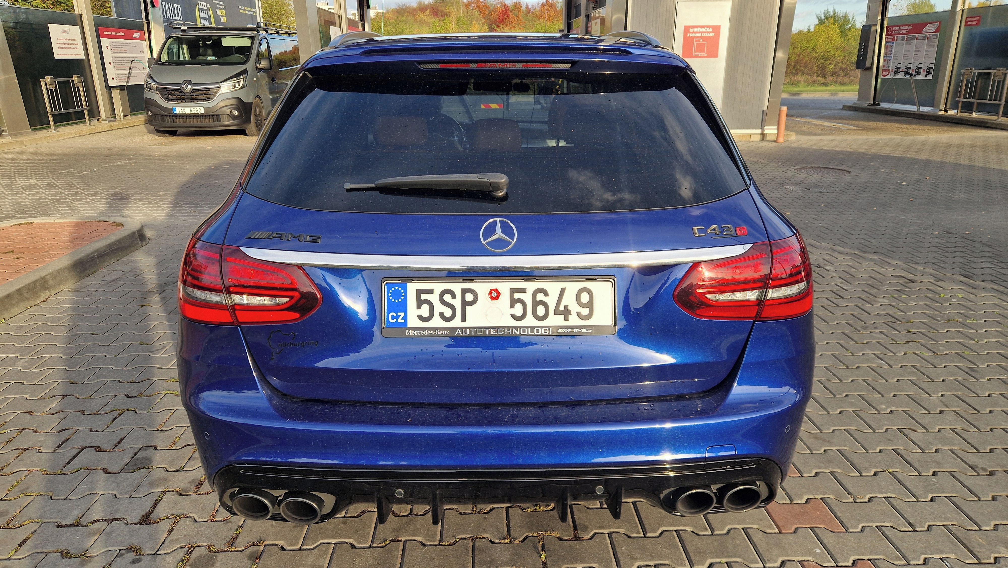 Mercedes-Benz Třídy C, C43 AMG - fotka 5