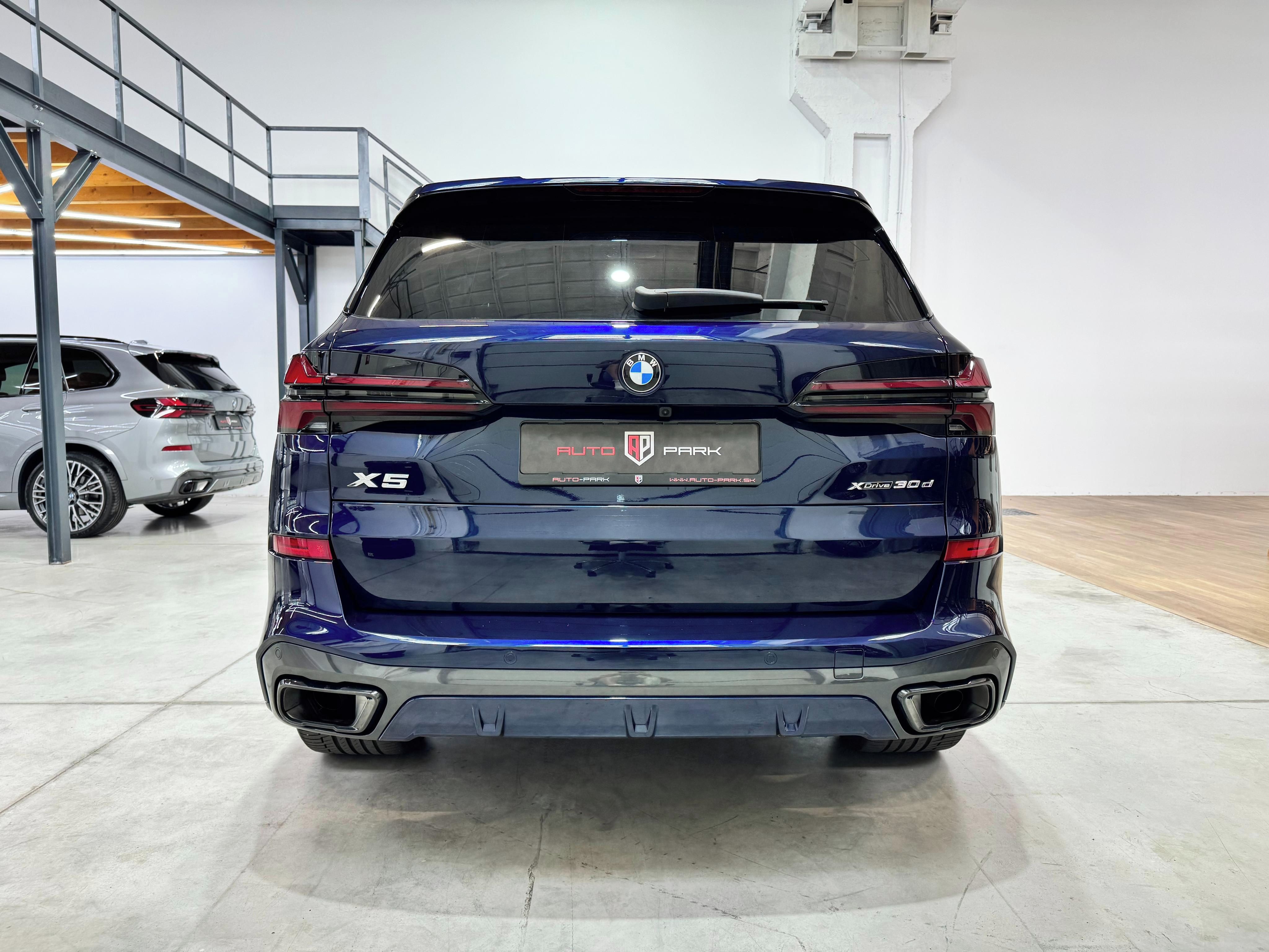 BMW X5, BMW X5 xDrive 30d mHEV A/T - fotka 5