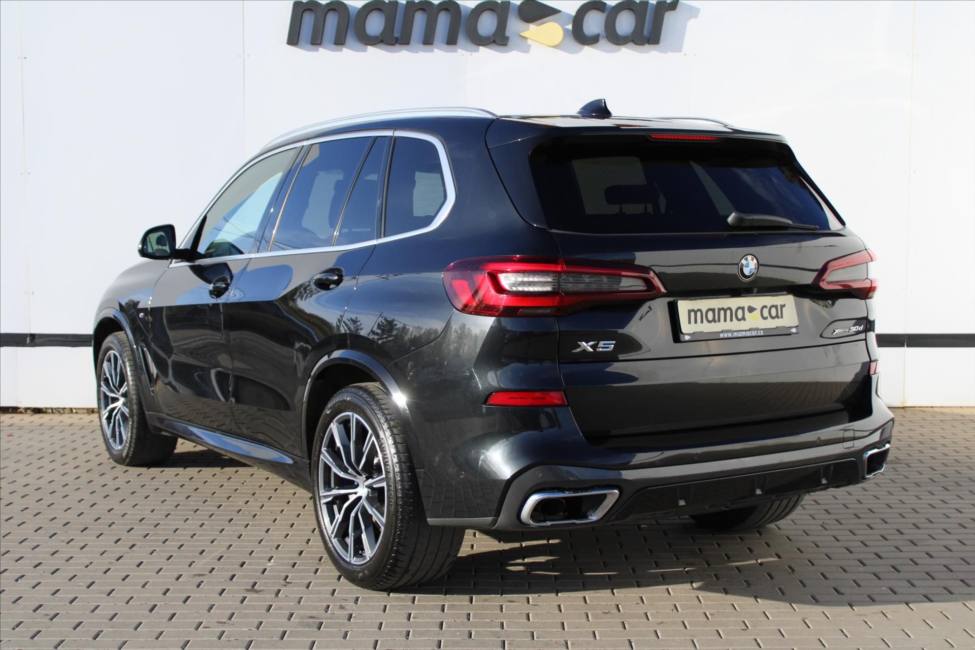 BMW X5, xDrive 30d M PAKET ČR - fotka 5