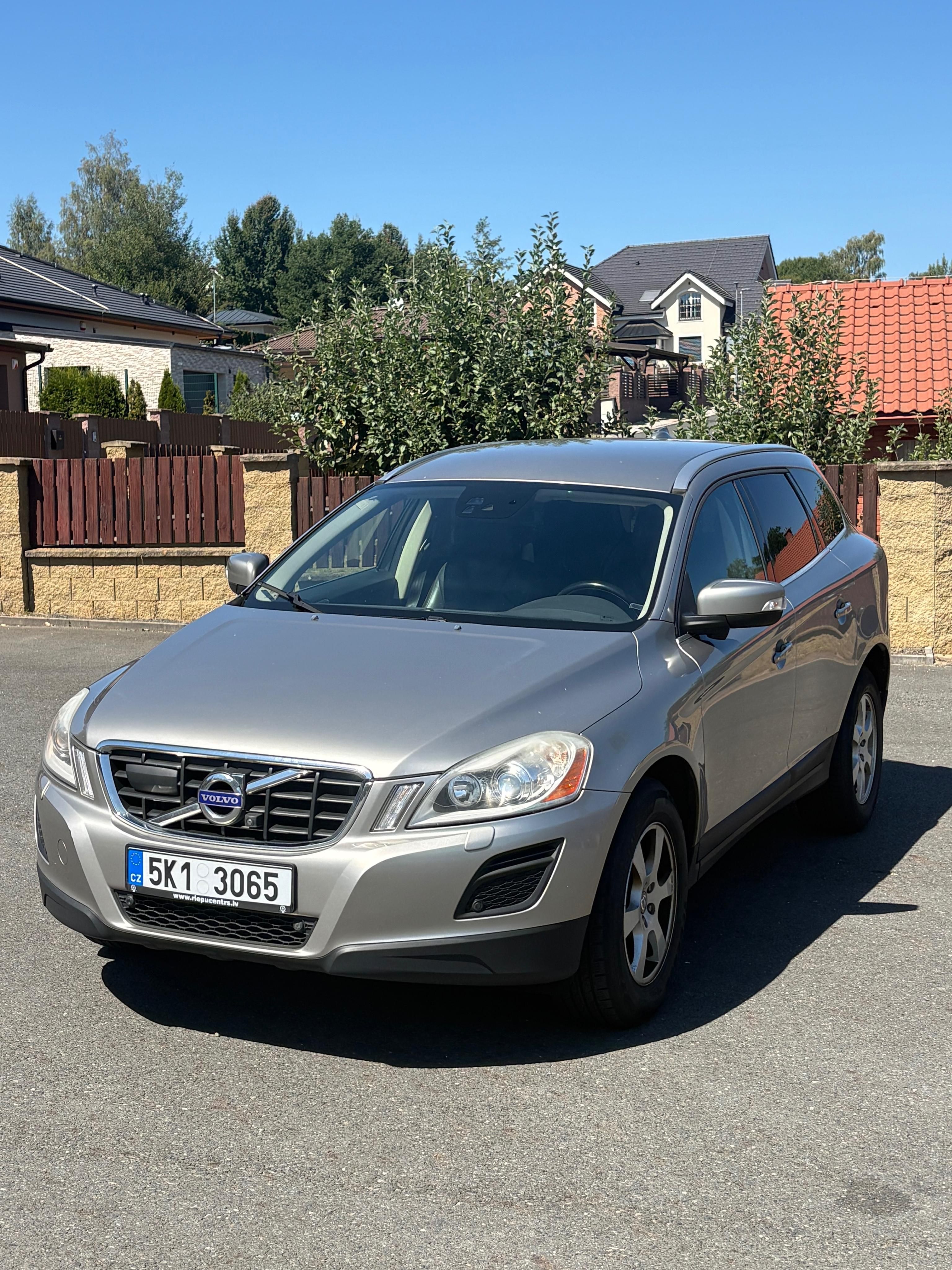 Volvo XC60, D5,Autom,AWD,194 000,SUMMUM+