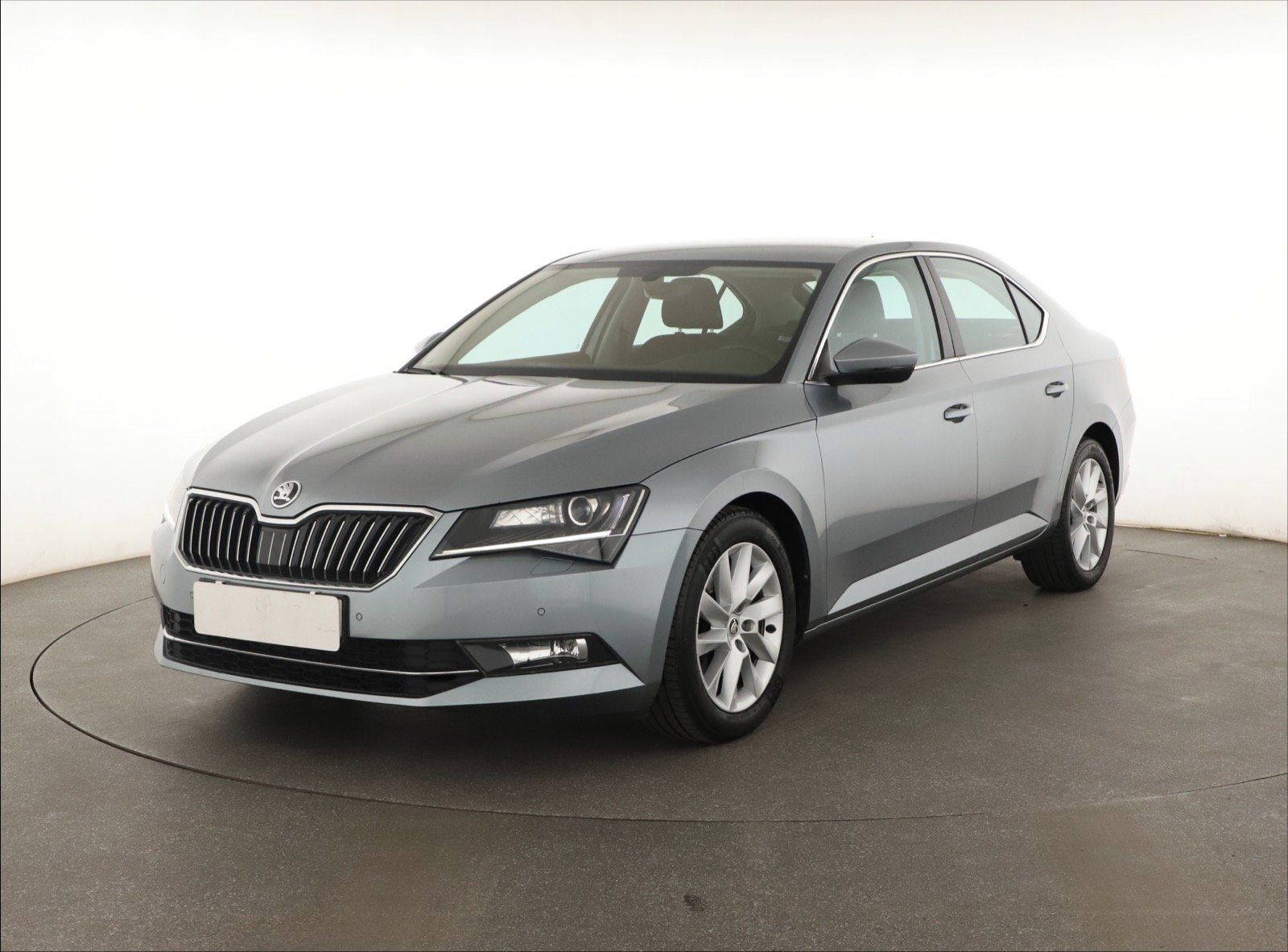 Škoda Superb, 2.0 TDI, Ambition, Automat - fotka 2