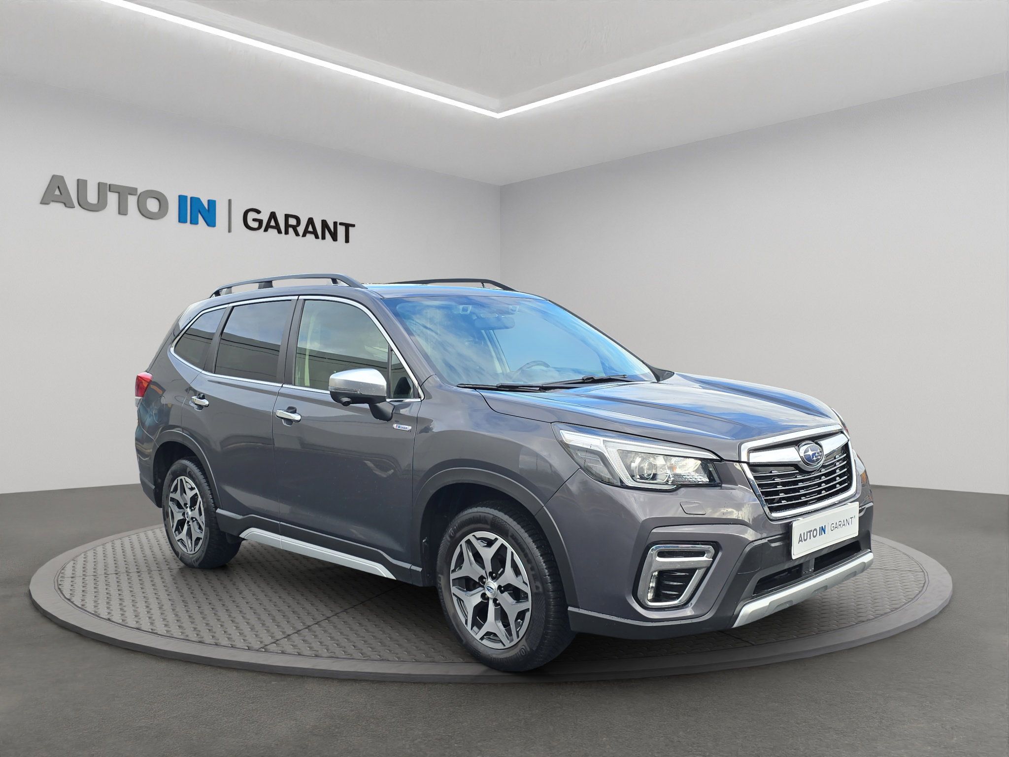 Subaru Forester, 2.0 HEV 110kW 4x4, Serv. kniha - fotka 3