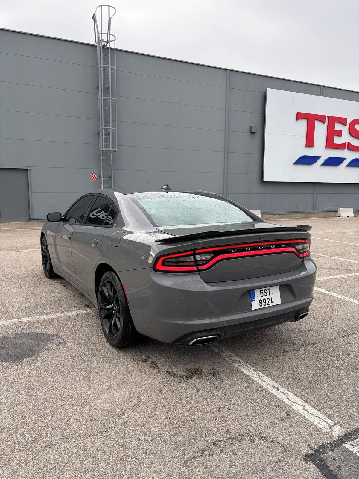 Dodge Charger, Dodge Charger 5,7 V8 HEMI - fotka 3