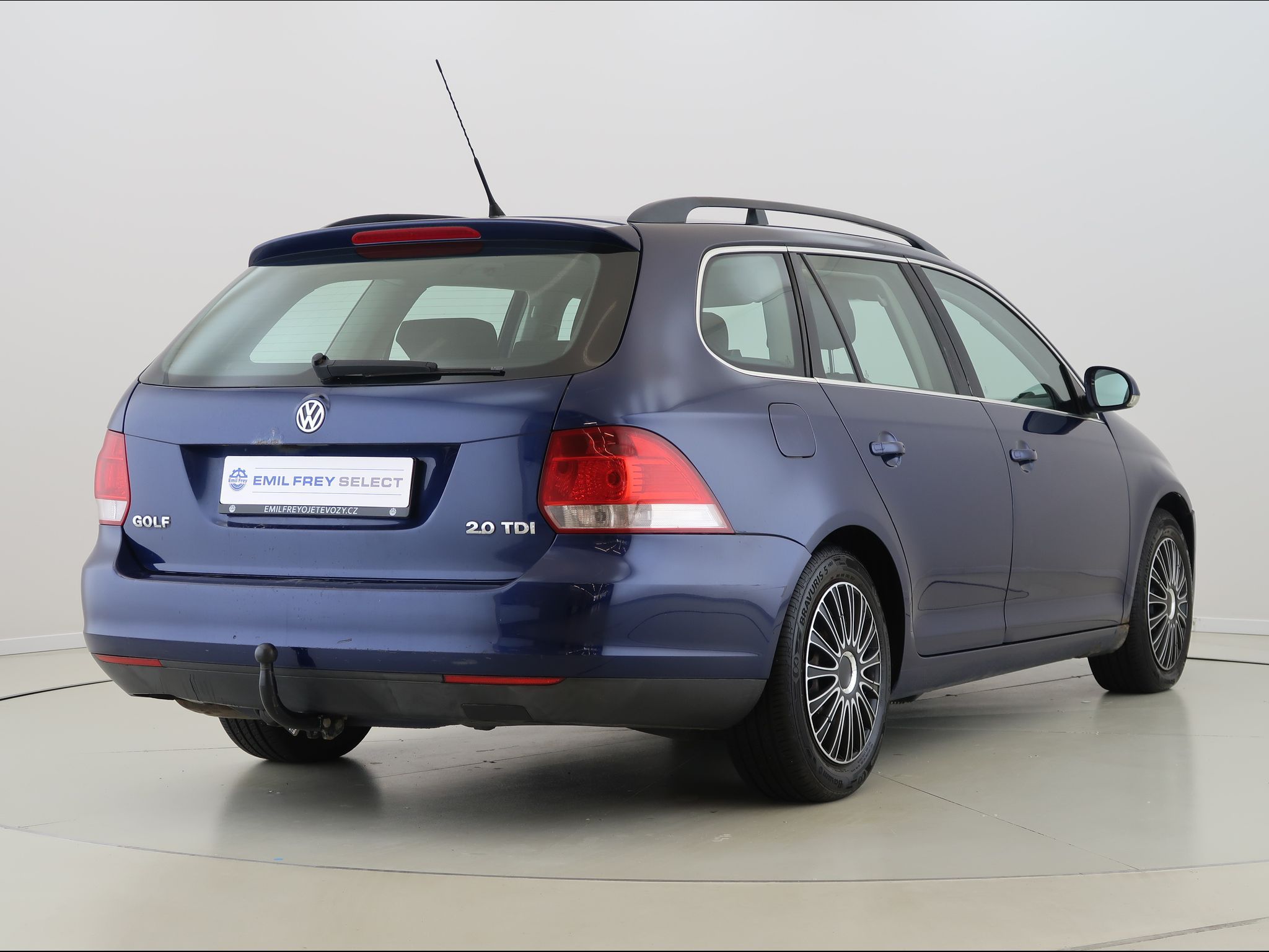 Volkswagen Golf, 2.0,TDI,103KW,Automat - fotka 5