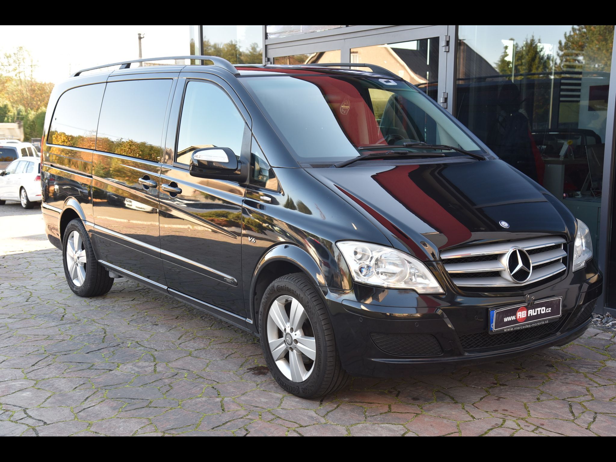 Mercedes-Benz Viano, 3.0 CDi V6 165 kw 8-míst