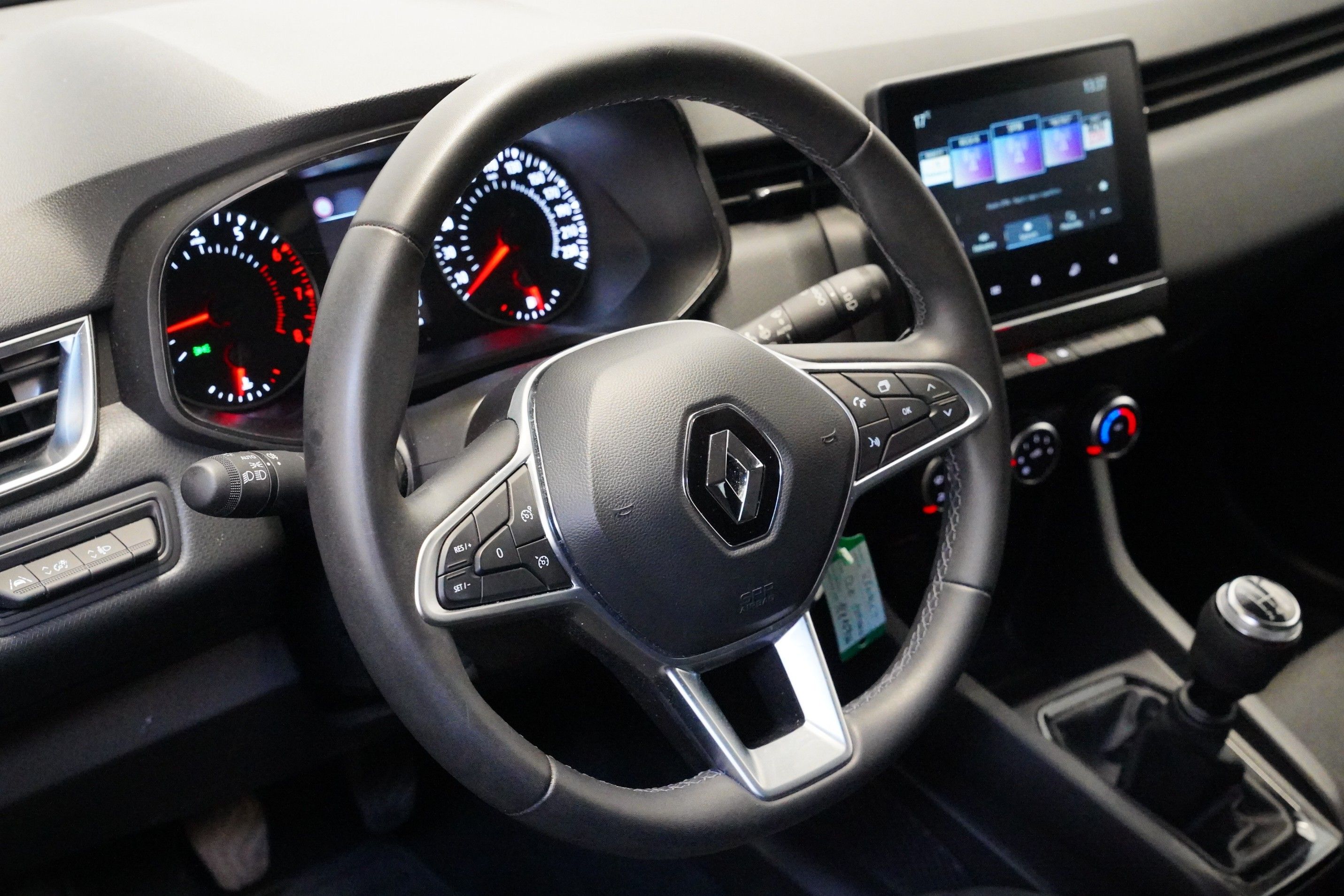 Renault Clio, 1.0 TCe 49 kW - fotka 5