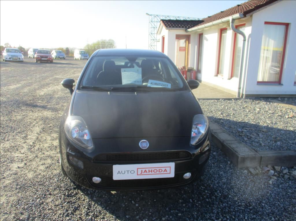 Fiat Punto, 1,2 i, aut.klima,servis,1.maj, - fotka 2