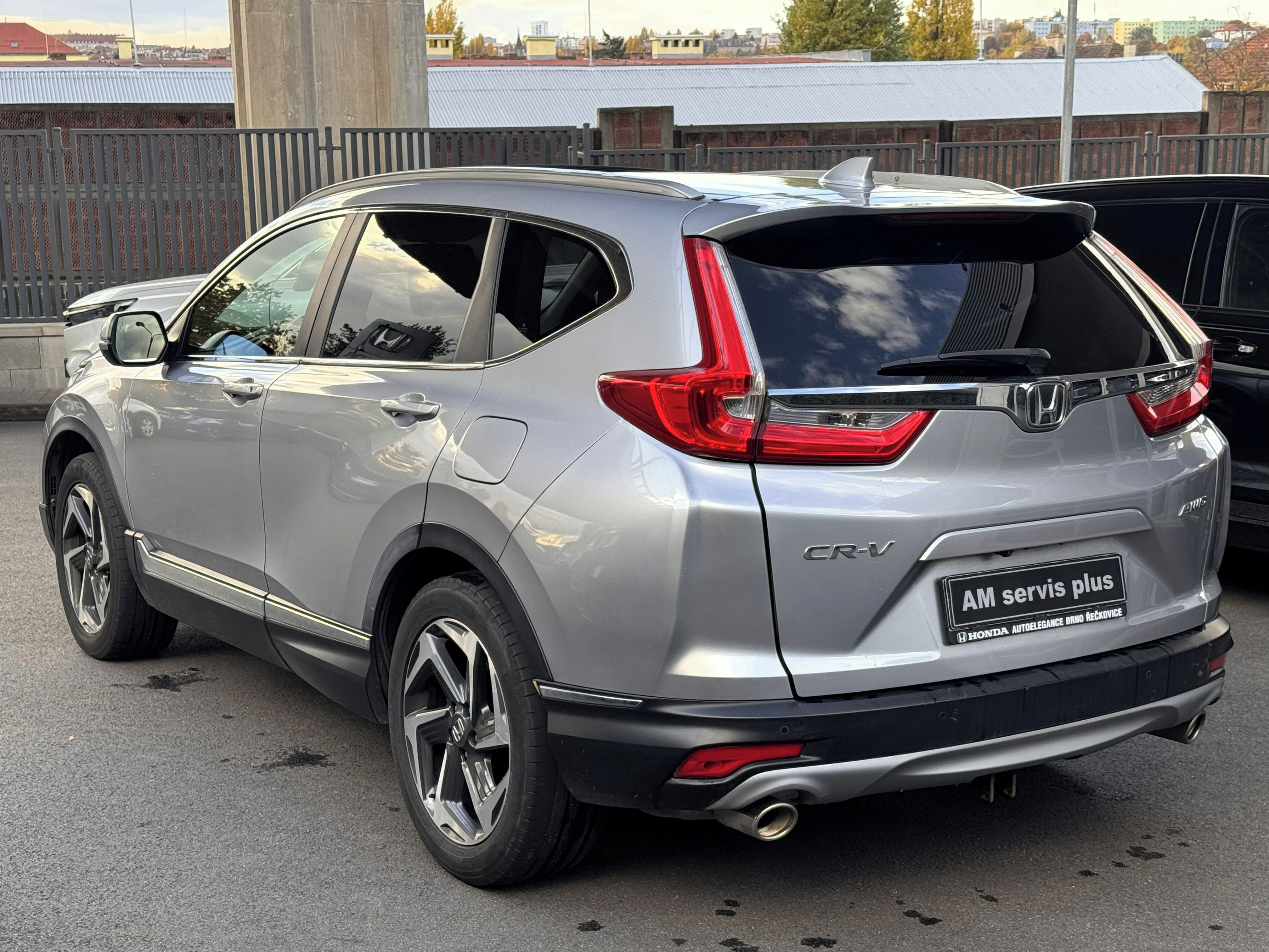 Honda CR-V, 1.5i-VTEC Executive CVT - fotka 6