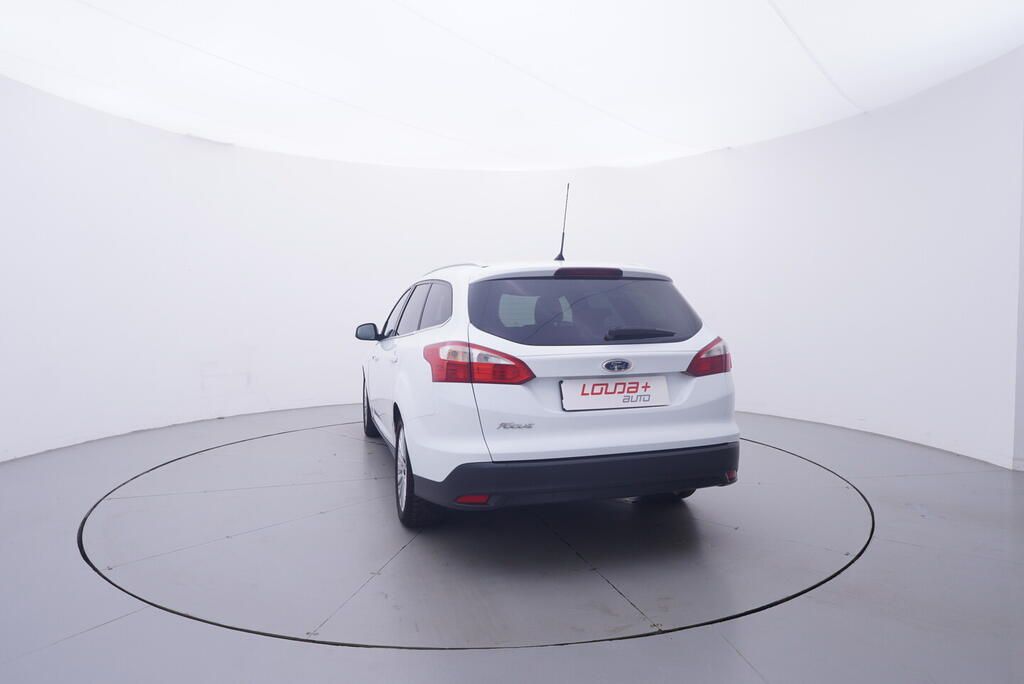 Ford Focus, 1.6 Ti-VCT 88 kW - fotka 4