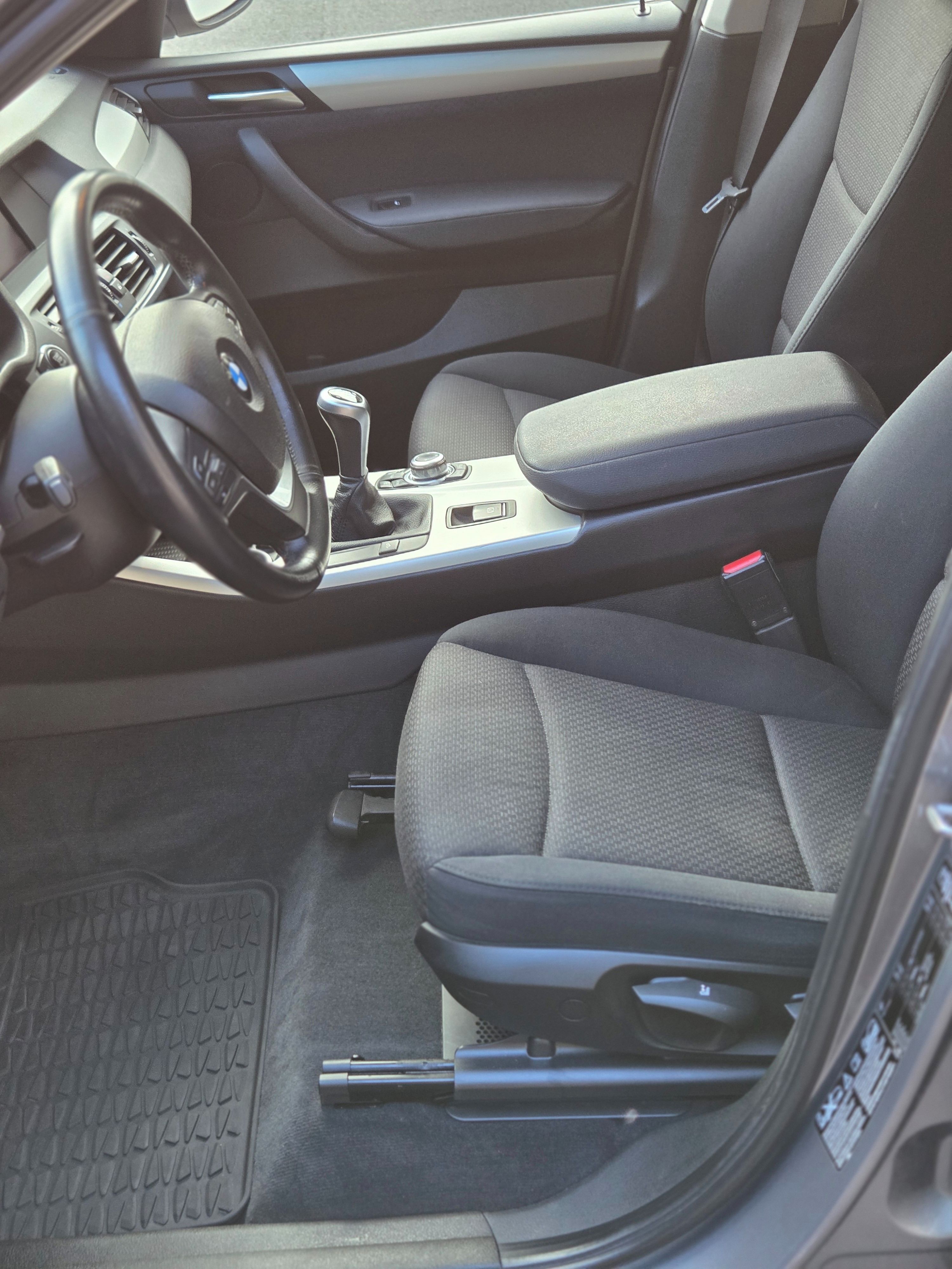 BMW X3, xDrive20d - fotka 5