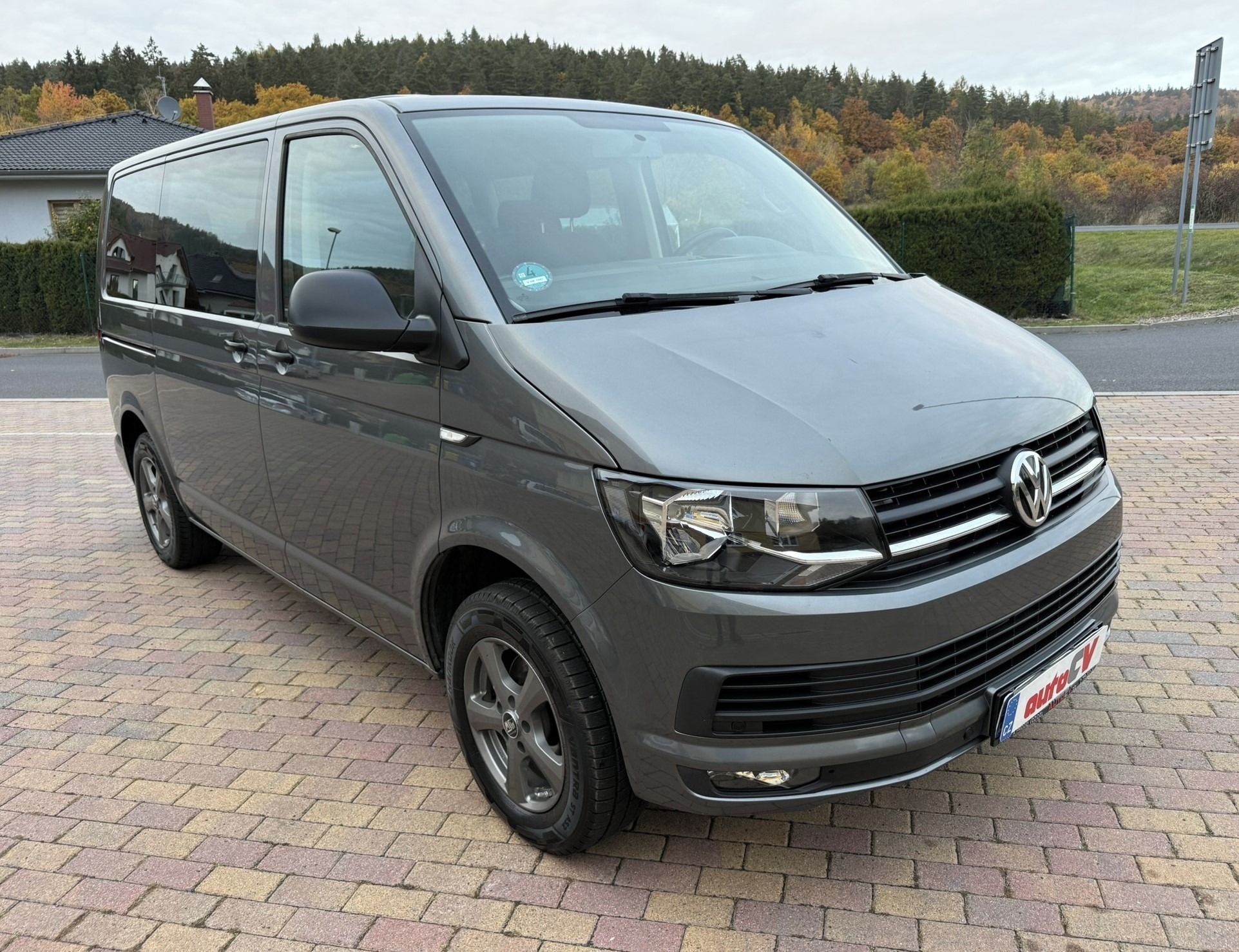 Volkswagen Multivan, T6 2.0 TDI 110kW 7 MÍST - fotka 5