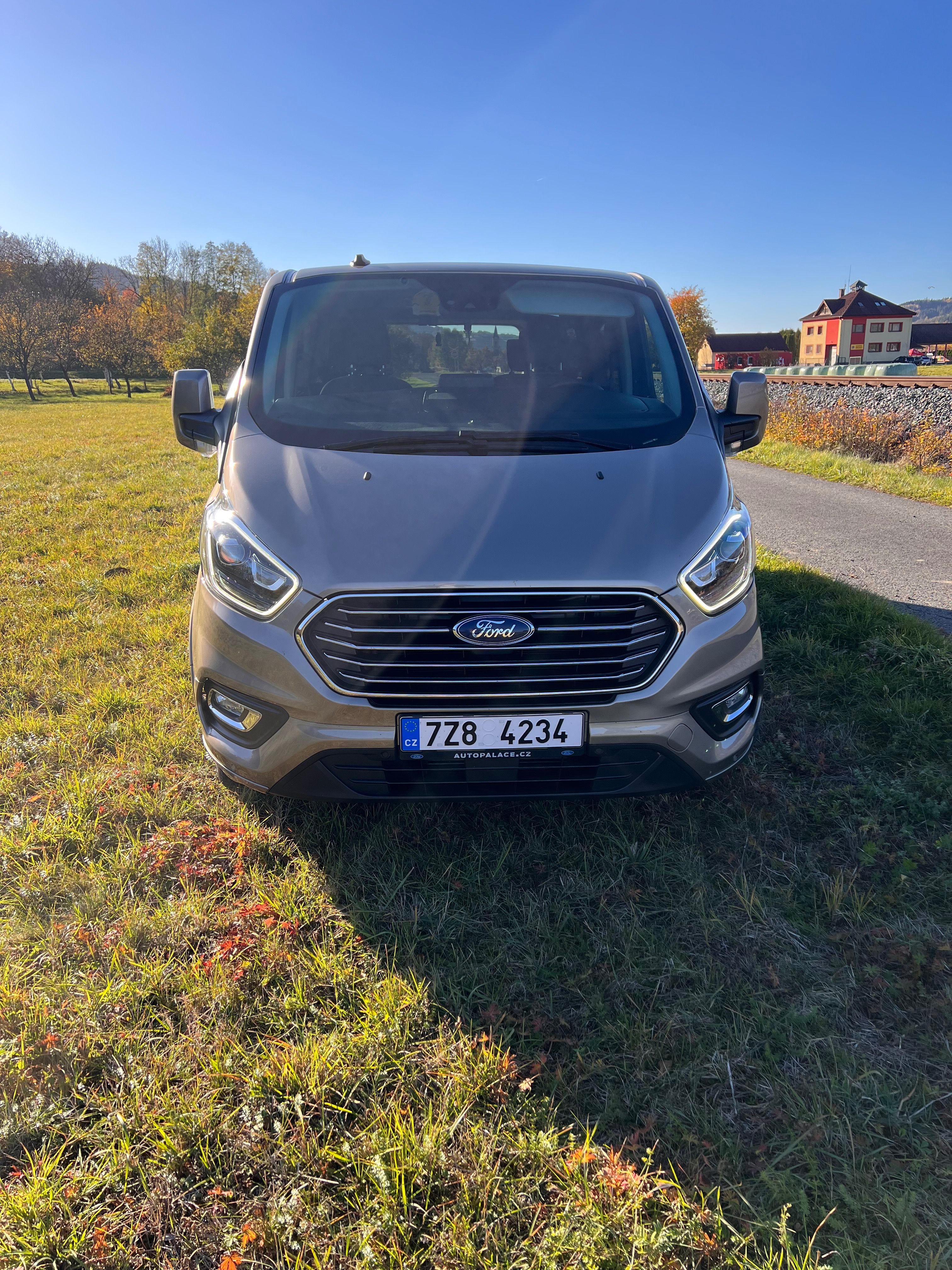 Ford Tourneo Custom, Ford Tourneo Custom,