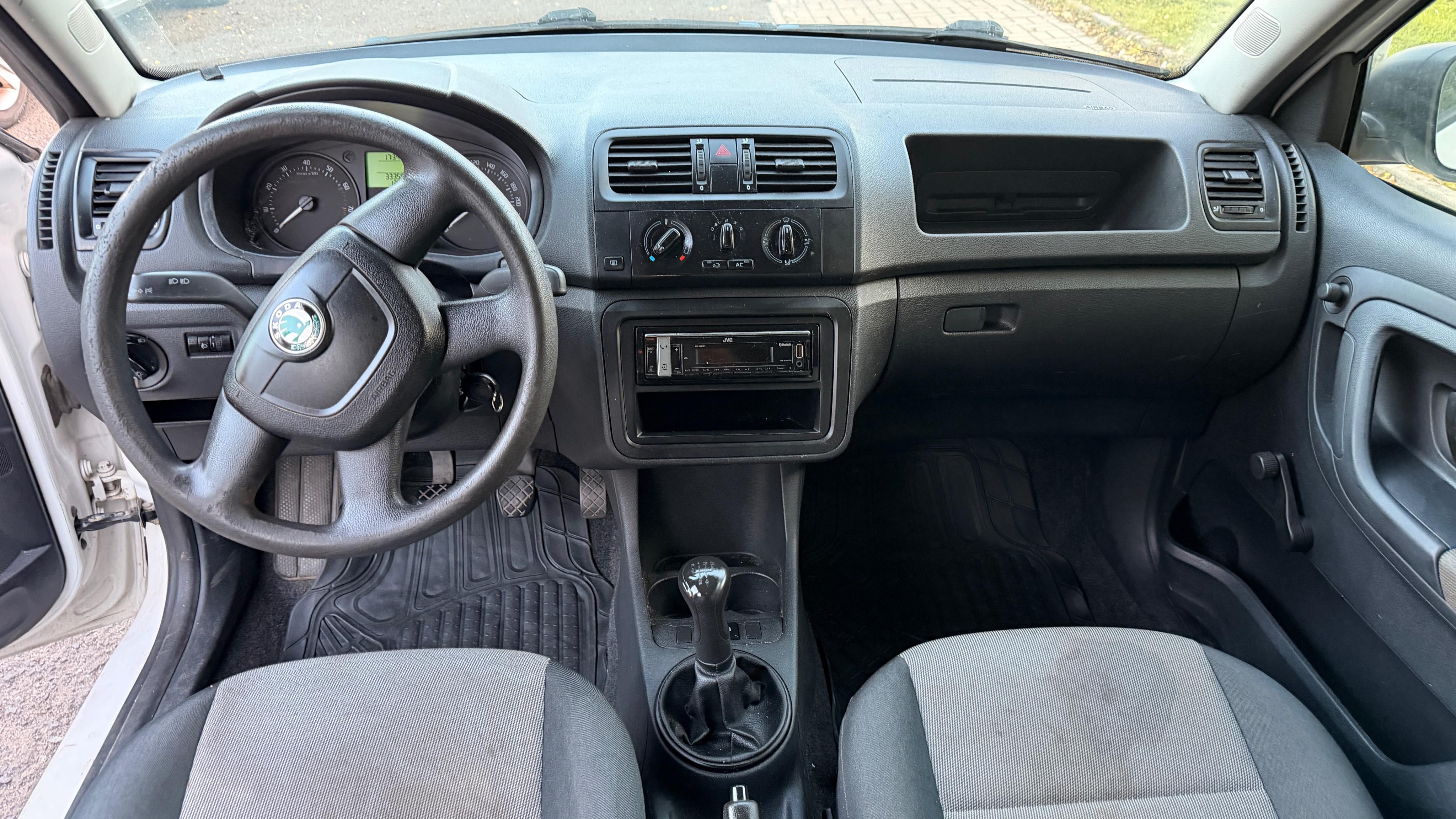 Škoda Fabia, Škoda fabia II, 1.4 nová STK - fotka 5