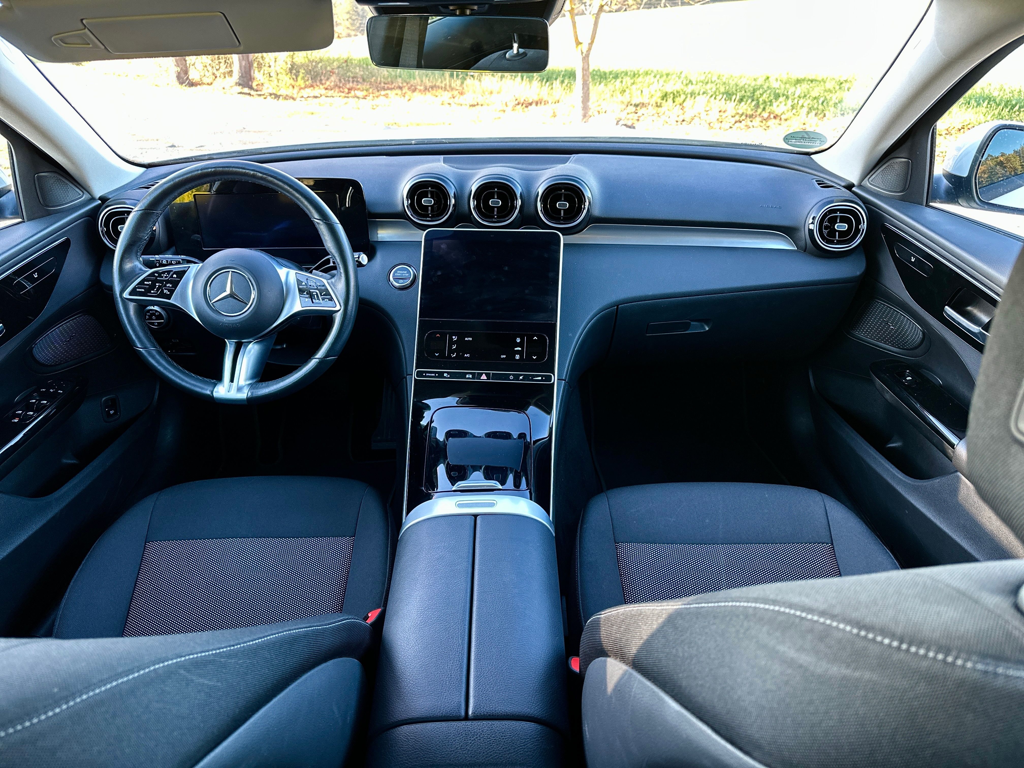 Mercedes-Benz Třídy C, Mercedes-Benz C 200d TOP STAV! - fotka 3
