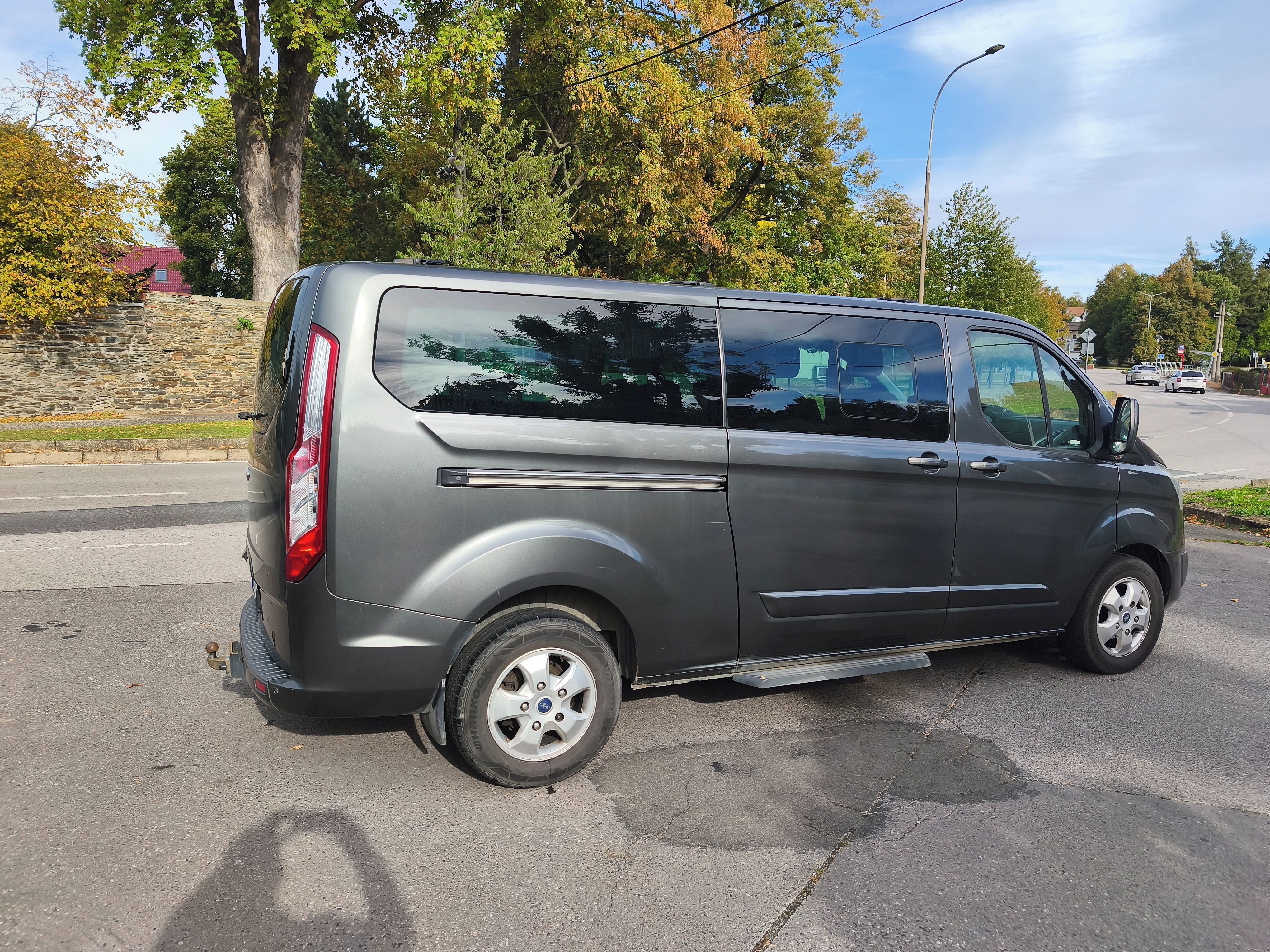 Ford Tourneo Custom, L2 Titanium servisováno - fotka 3
