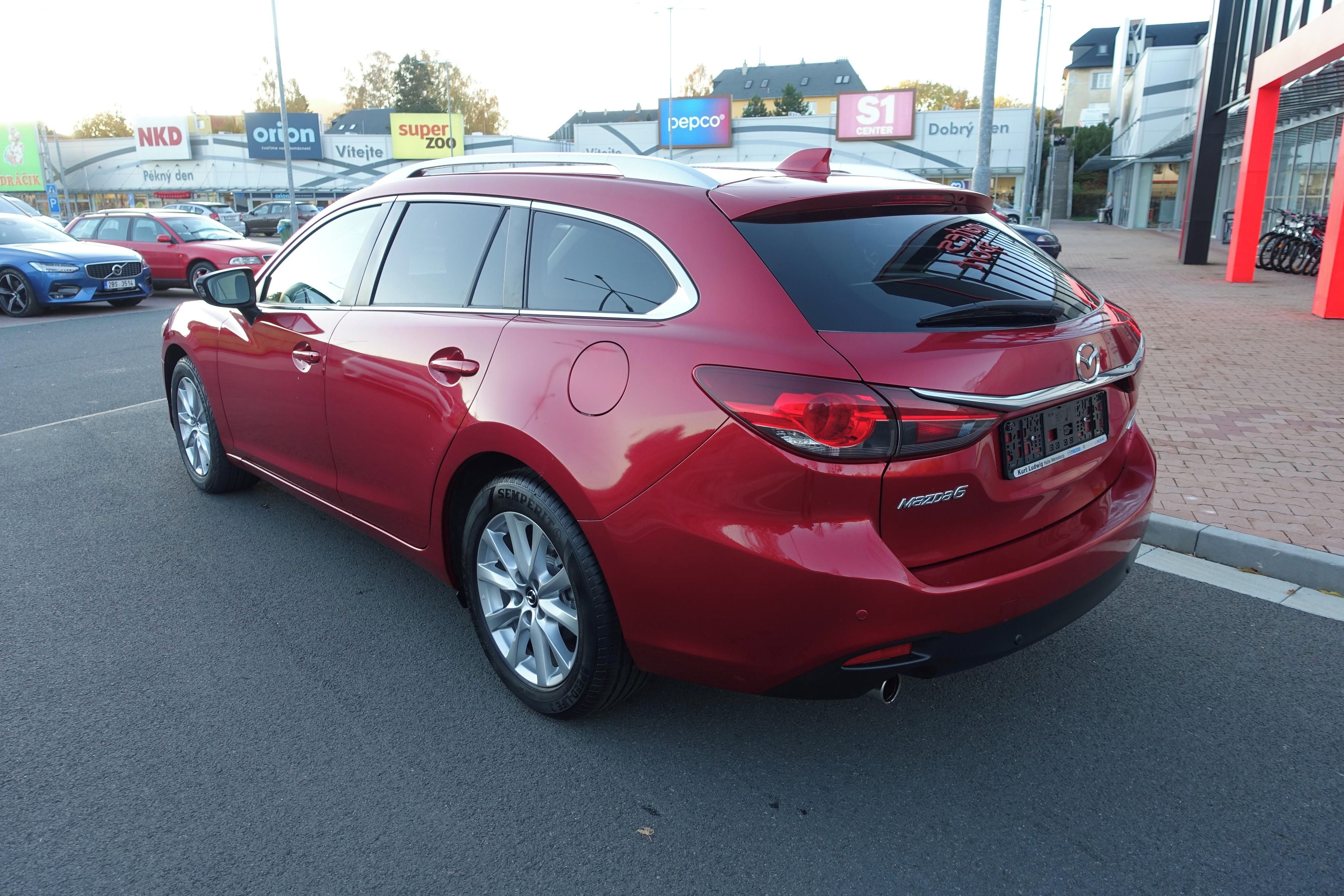 Mazda 6, 2.2 129 KW po servisu KRÁSNÁ - fotka 2