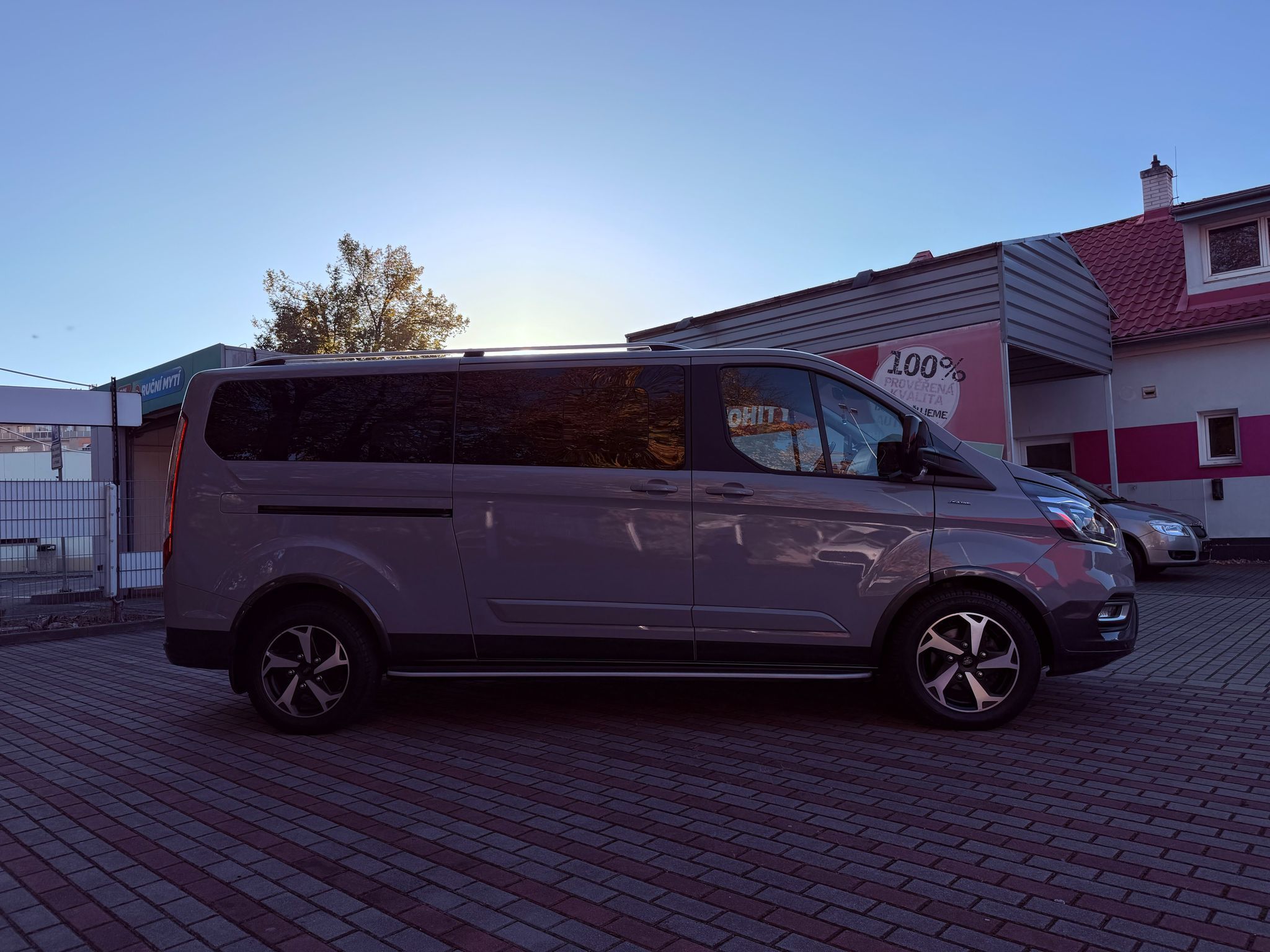 Ford Tourneo Custom, 2.0 EcoBlue Titanium L2, ČR, 8 - fotka 6