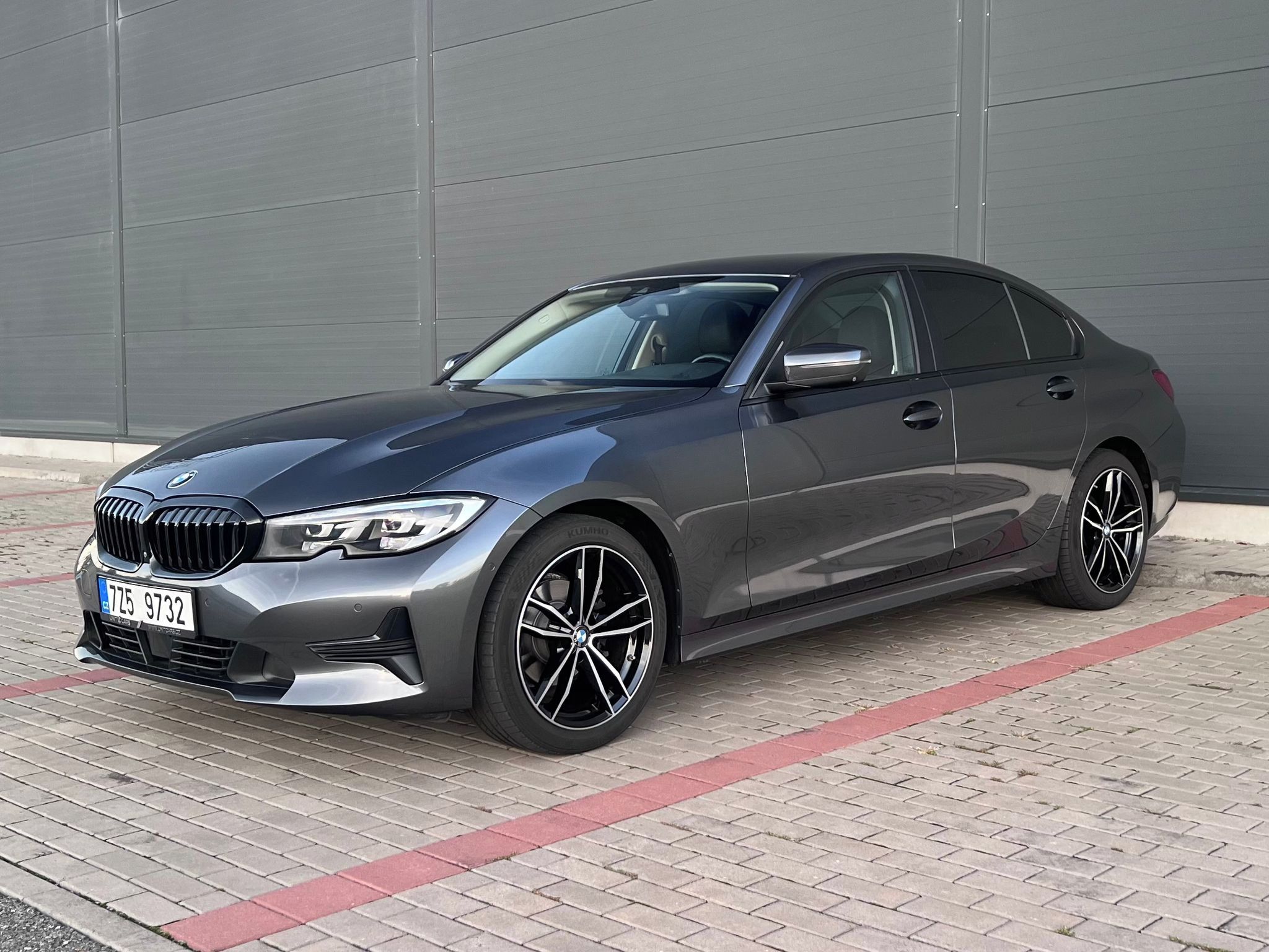 BMW Řada 3, 318d-SPORT-LINE 360 KAMERA