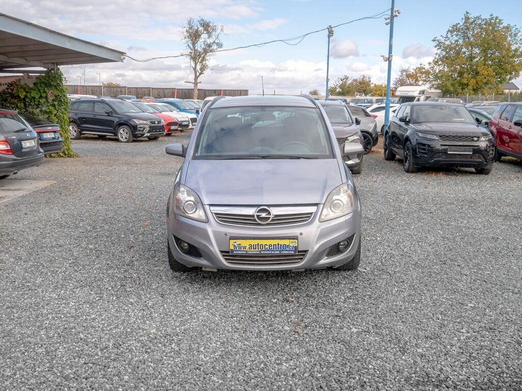 Opel Zafira, 1.9CDTi 88KW SPORT – 7 sedadel - fotka 2