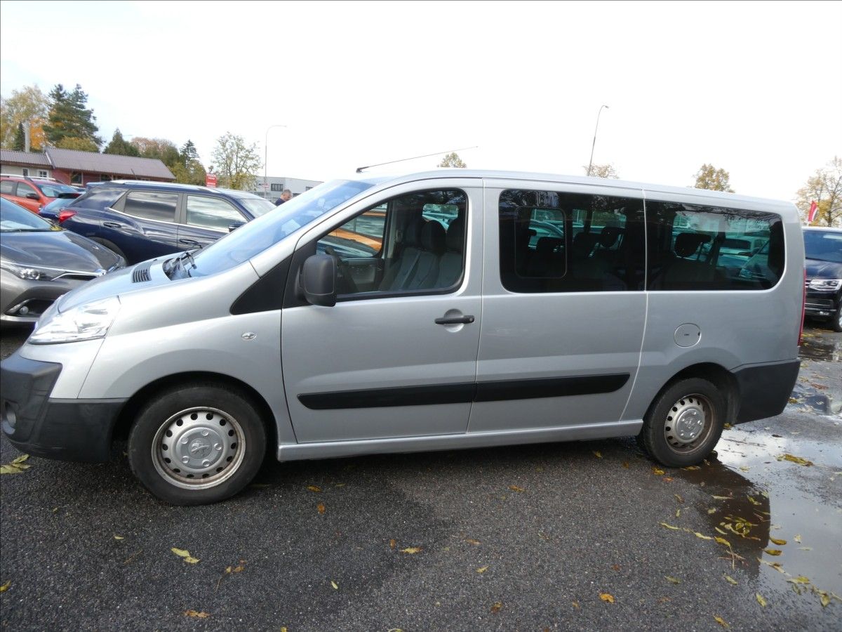 Peugeot Expert Tepee, 2,0 HDi 94kW 9.míst L2, 2xkola - fotka 6