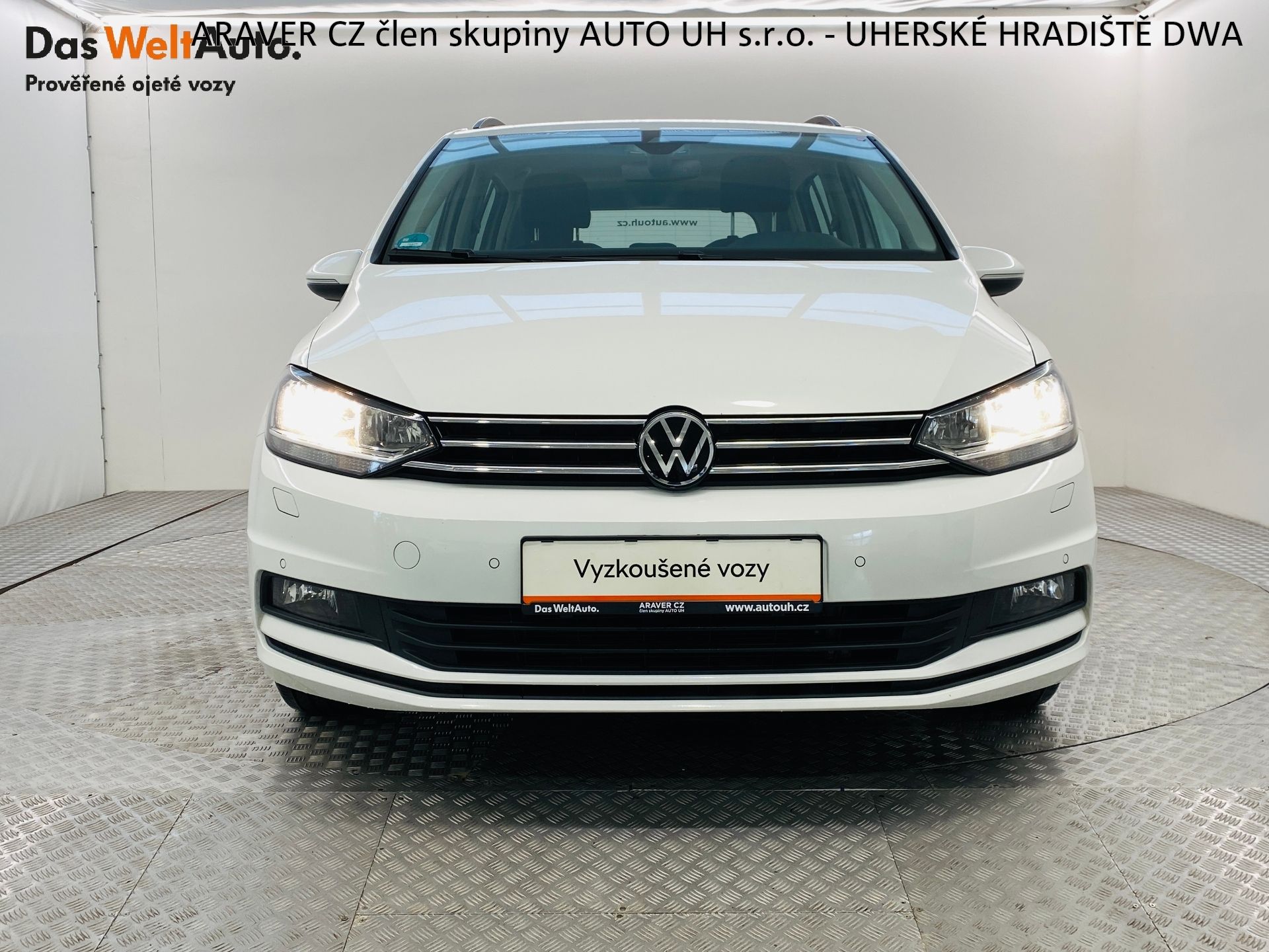 Volkswagen Touran, 2.0 TDI DSG 110kW - fotka 4
