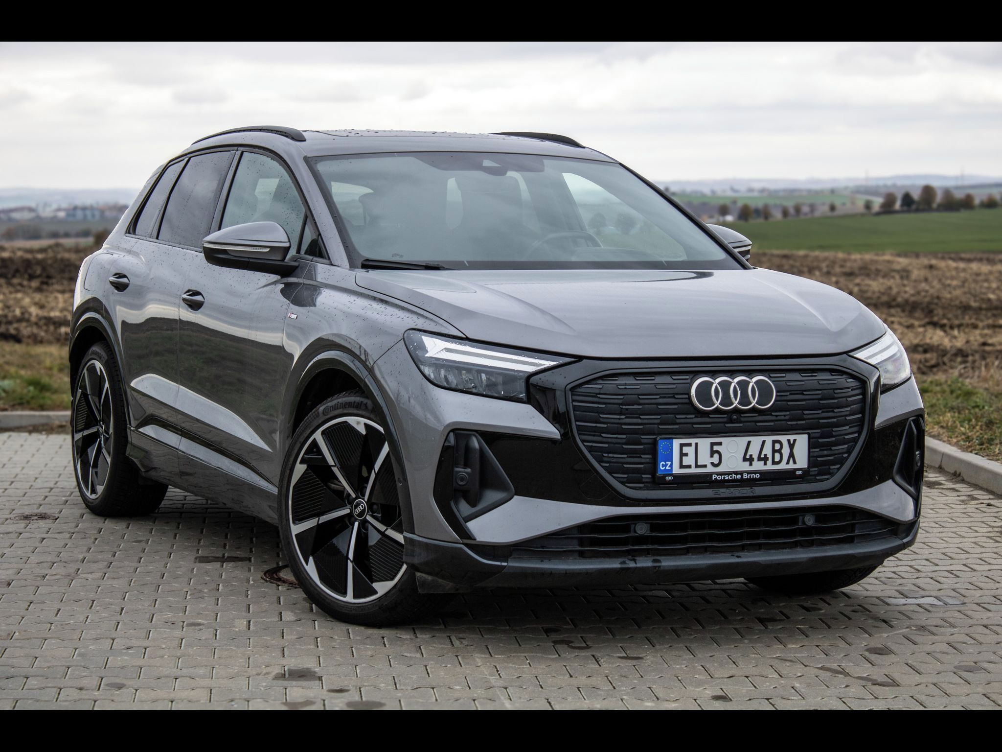 Audi Q4 e-tron - fotka 3