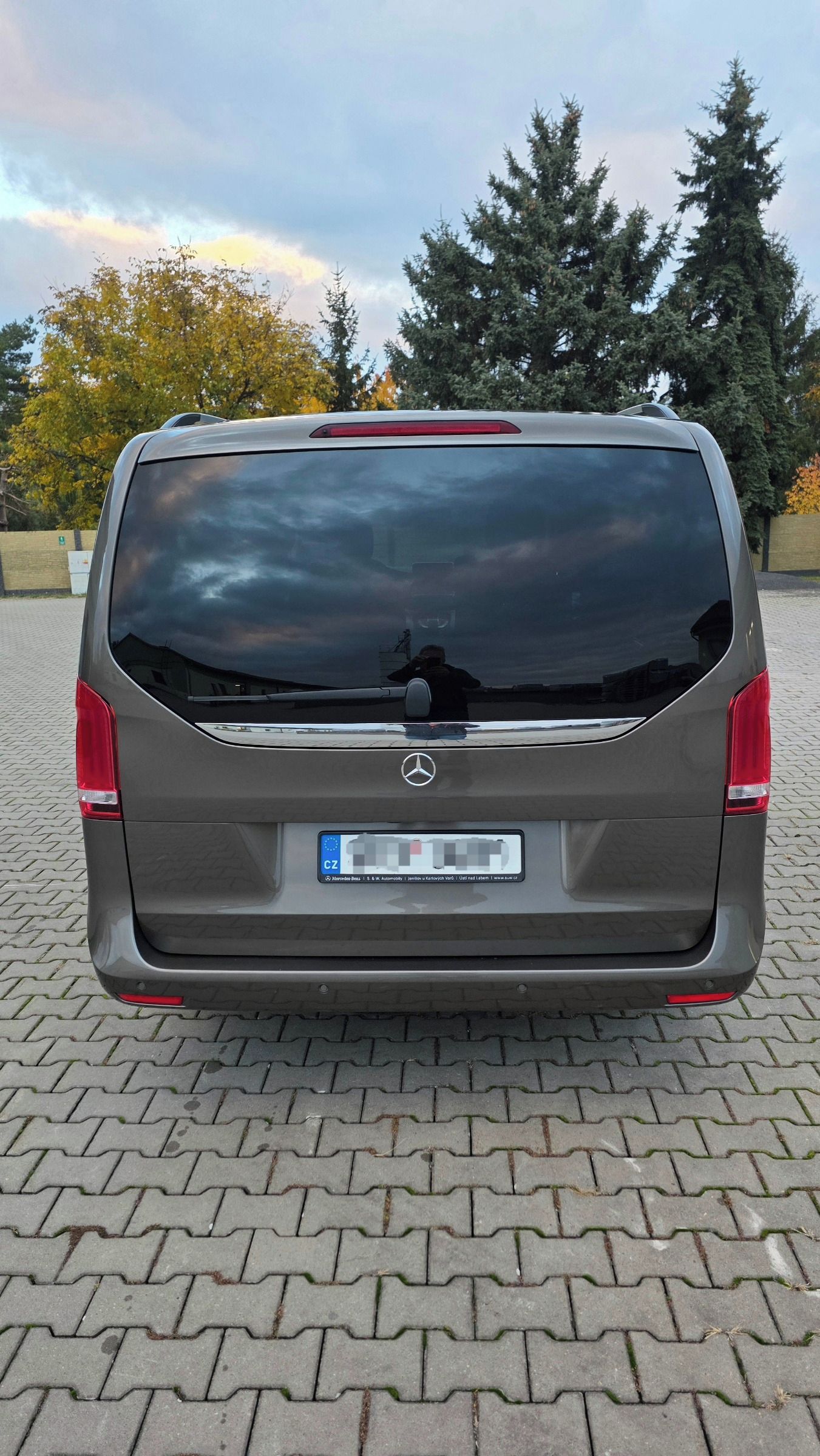 Mercedes-Benz Třídy V, 7 míst, první majitel - fotka 6