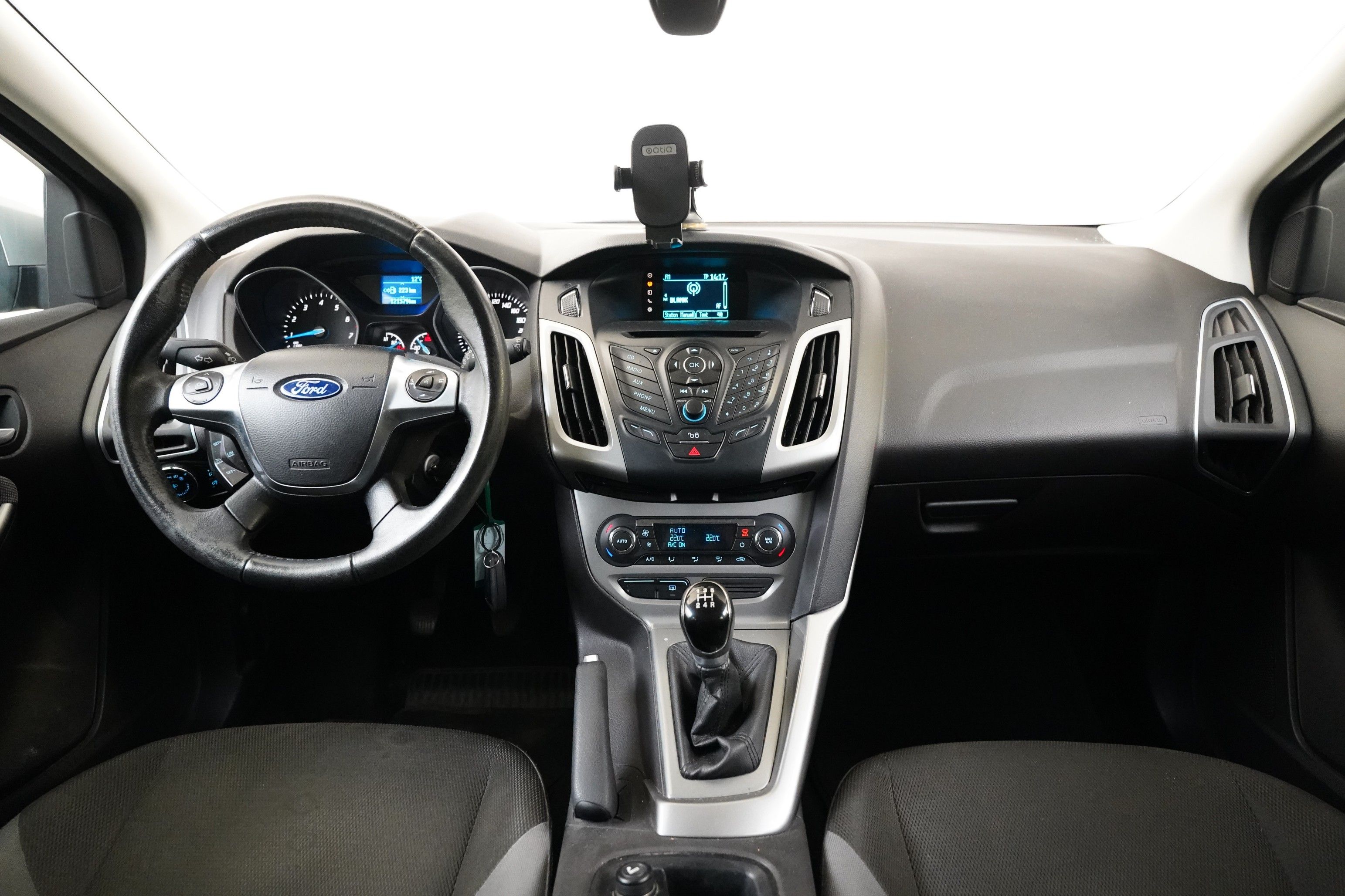 Ford Focus, 1.6 Ti-VCT 92 kW Trend - fotka 5