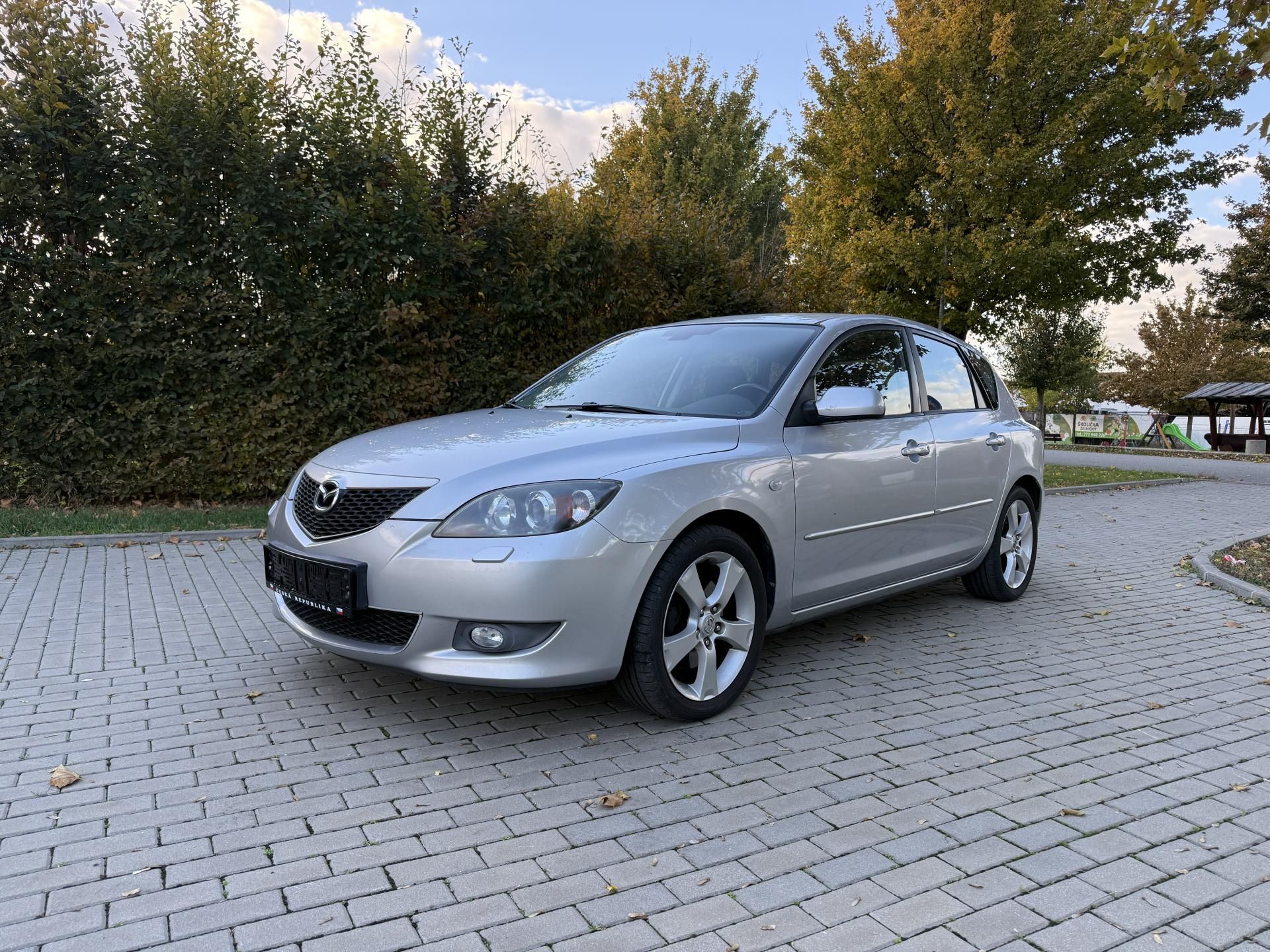 Mazda 3, 2.0 Sport - fotka 3