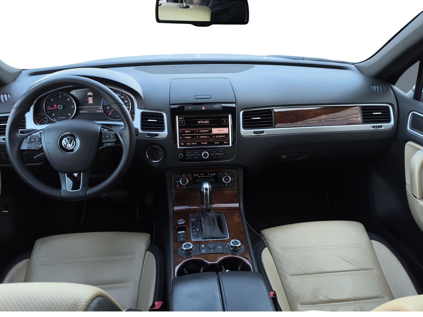 Volkswagen Touareg, 3.0 TDi  R-Line - fotka 5