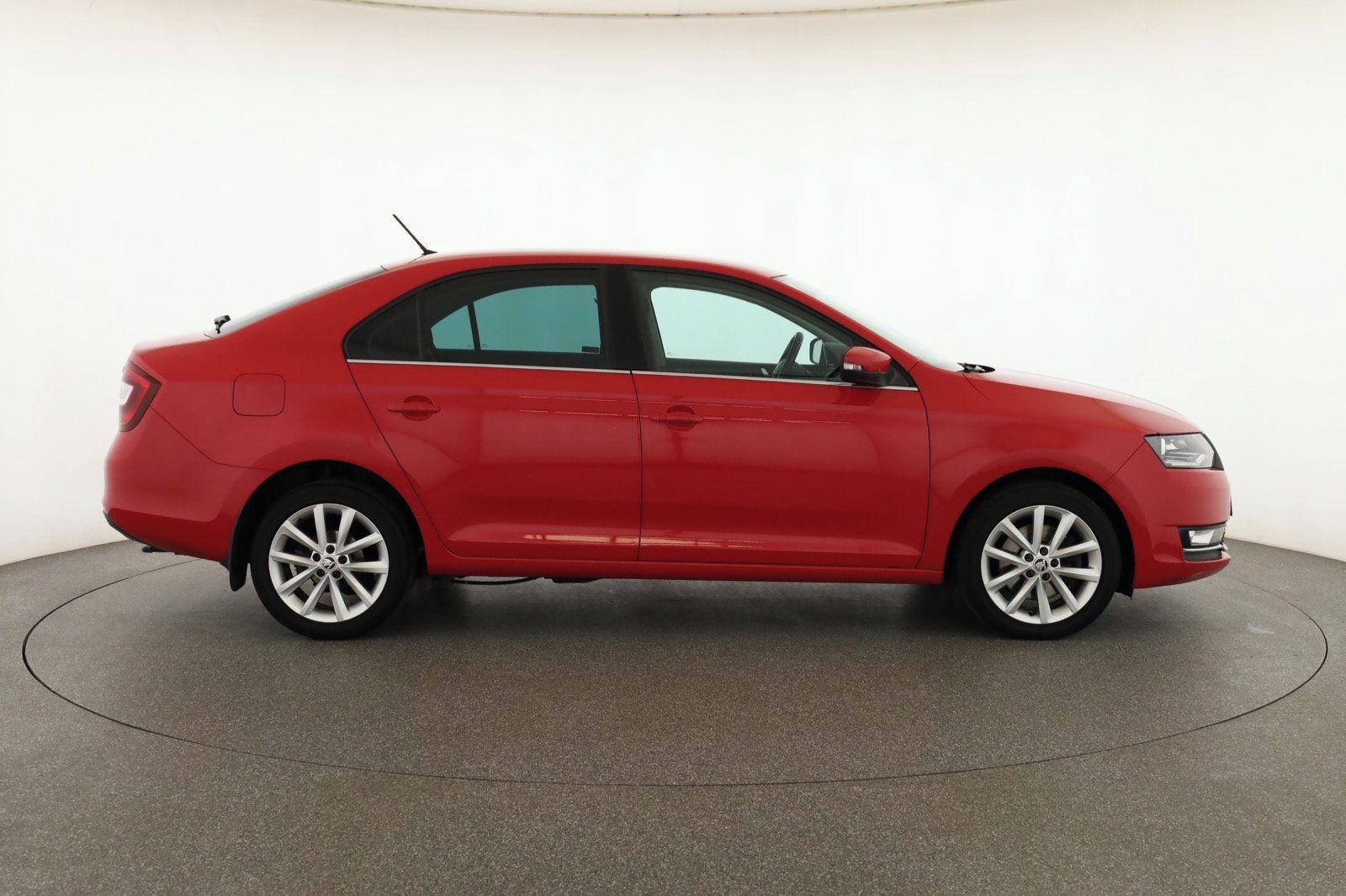 Škoda Rapid, 1.0 TSI, Style, Xenony - fotka 6