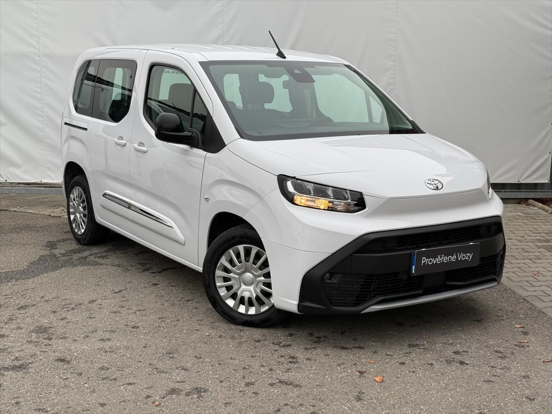 Toyota Proace City Verso, 1,5 Business - fotka 3