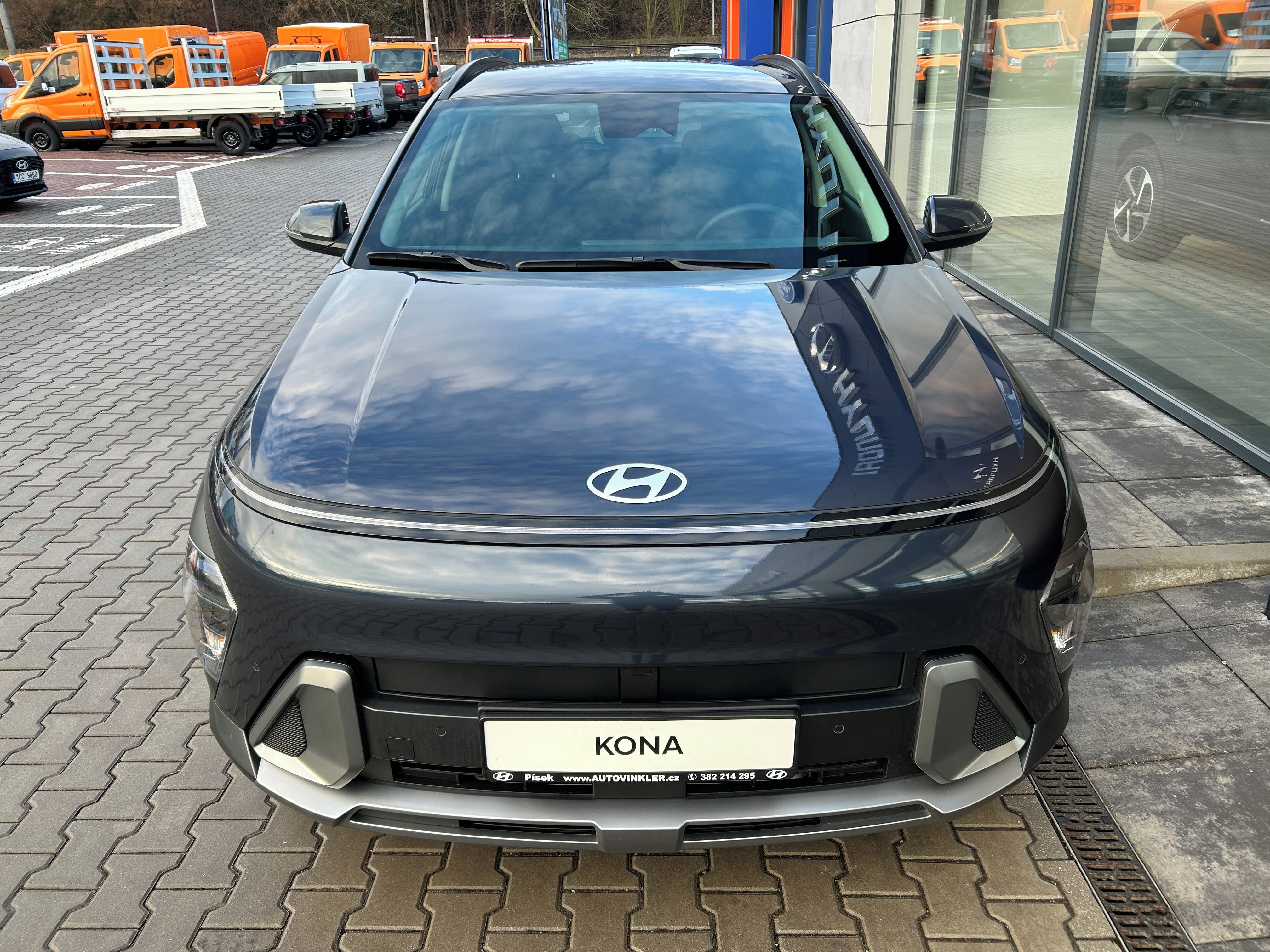 Hyundai Kona, 27 1,6 T-GDI DCT HP SMART TECH - fotka 2