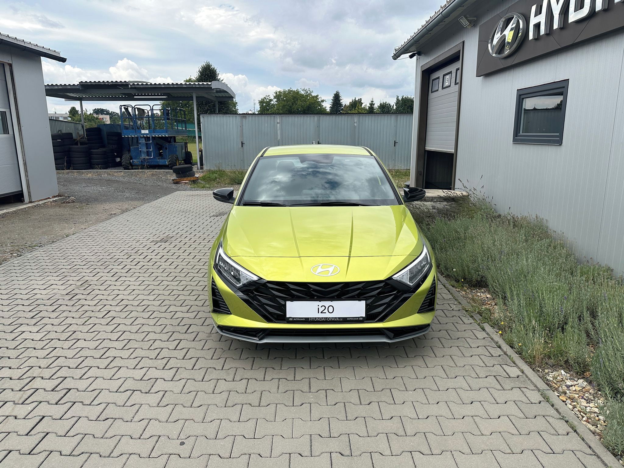 Hyundai i20, 1,0 T-GDI DCT GO PLUS! - fotka 2