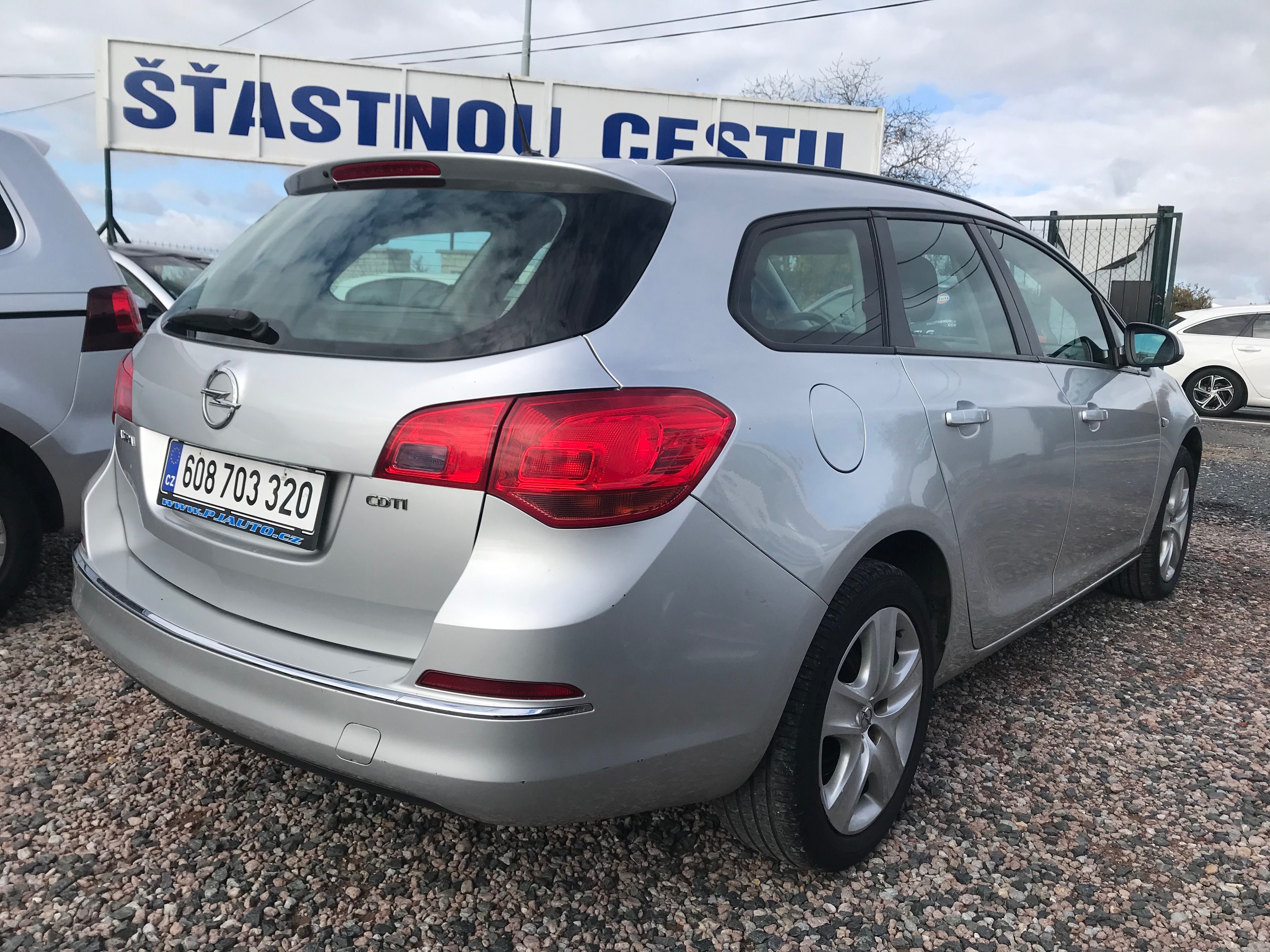 Opel Astra, 1.7 CDTI 96 KW,SPORTS TOURER - fotka 5