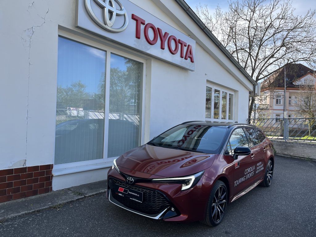 Toyota Corolla, 2.0L HEV GR SPORT