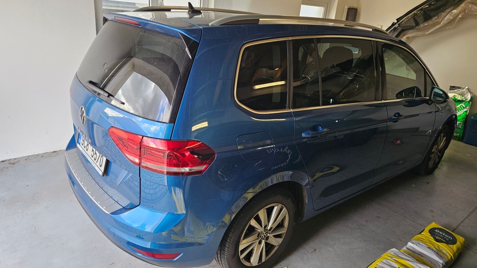 Volkswagen Touran, 1.5 TSI Highline DSG, 1maj., C - fotka 3