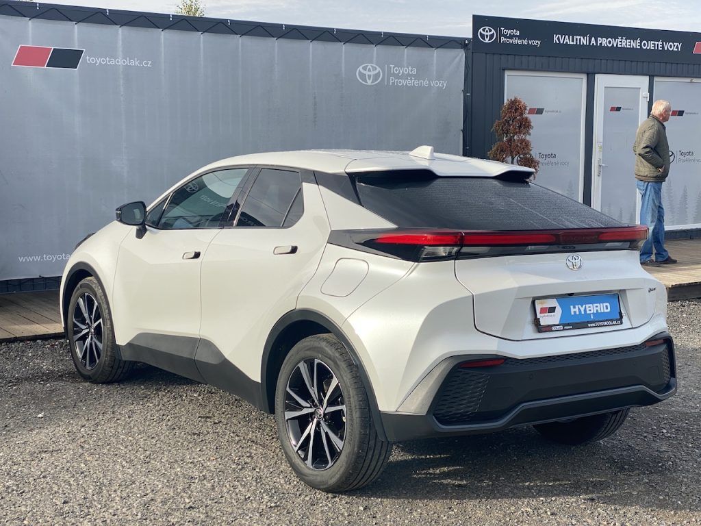 Toyota C-HR, 1.8HEV, ČR, Style, DPH - fotka 5