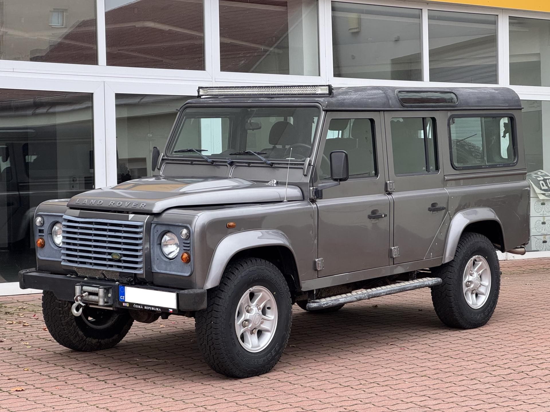 Land Rover Defender, PUMA - fotka 2
