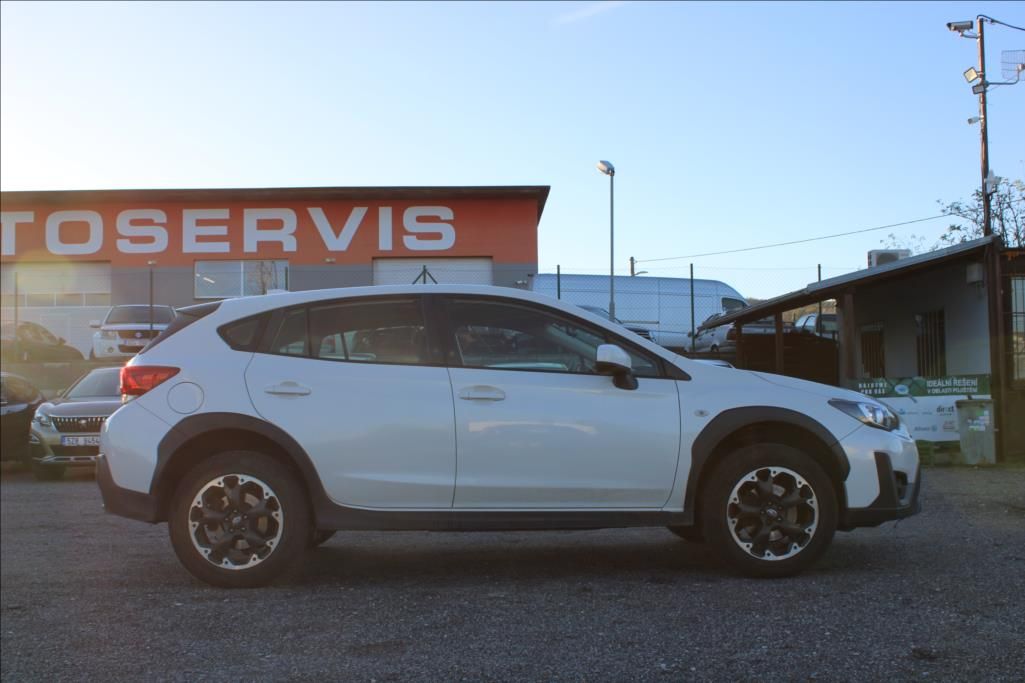 Subaru XV, 1,6 i  1.maj.,ČR,serviska - fotka 4