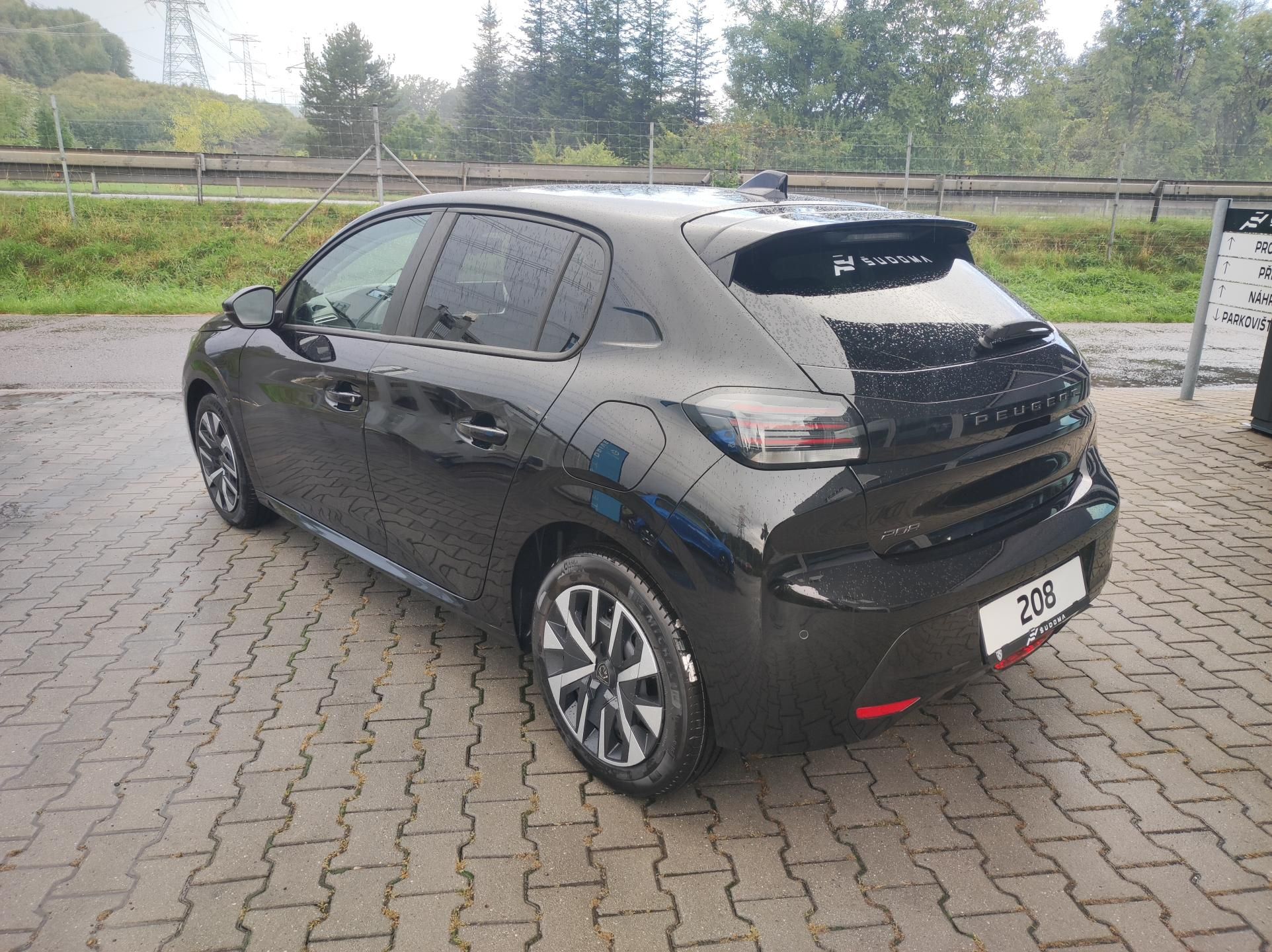 Peugeot 208, BUSINESS Turbo 100 MAN6 - fotka 5