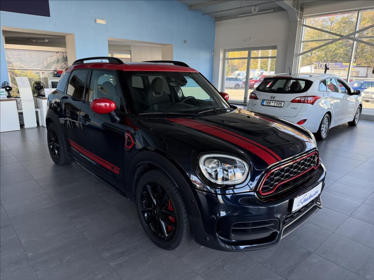 Mini Countryman, 2,0   JCW,ALL4,225KW,ČR,F60