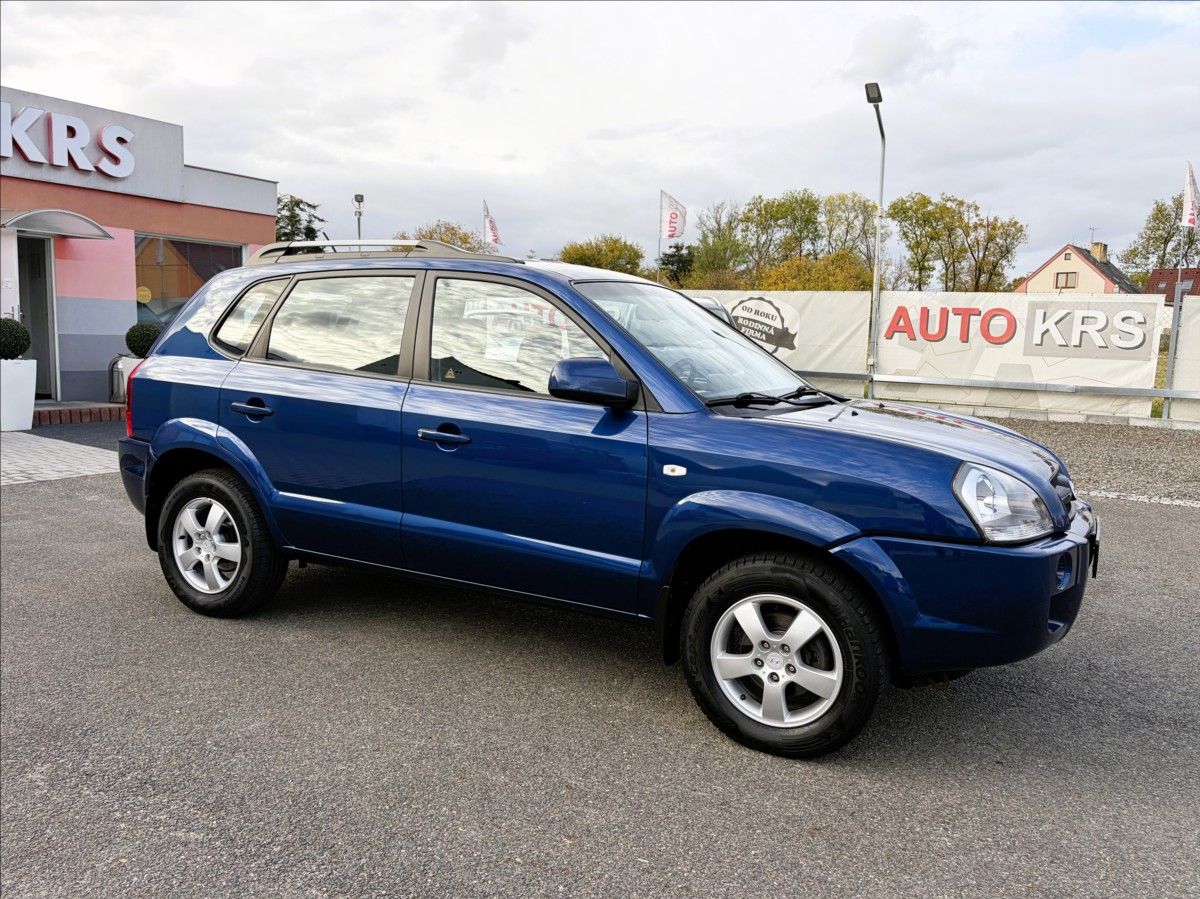 Hyundai Tucson, 2,0 GLS 140PS Zachovalý, - fotka 2